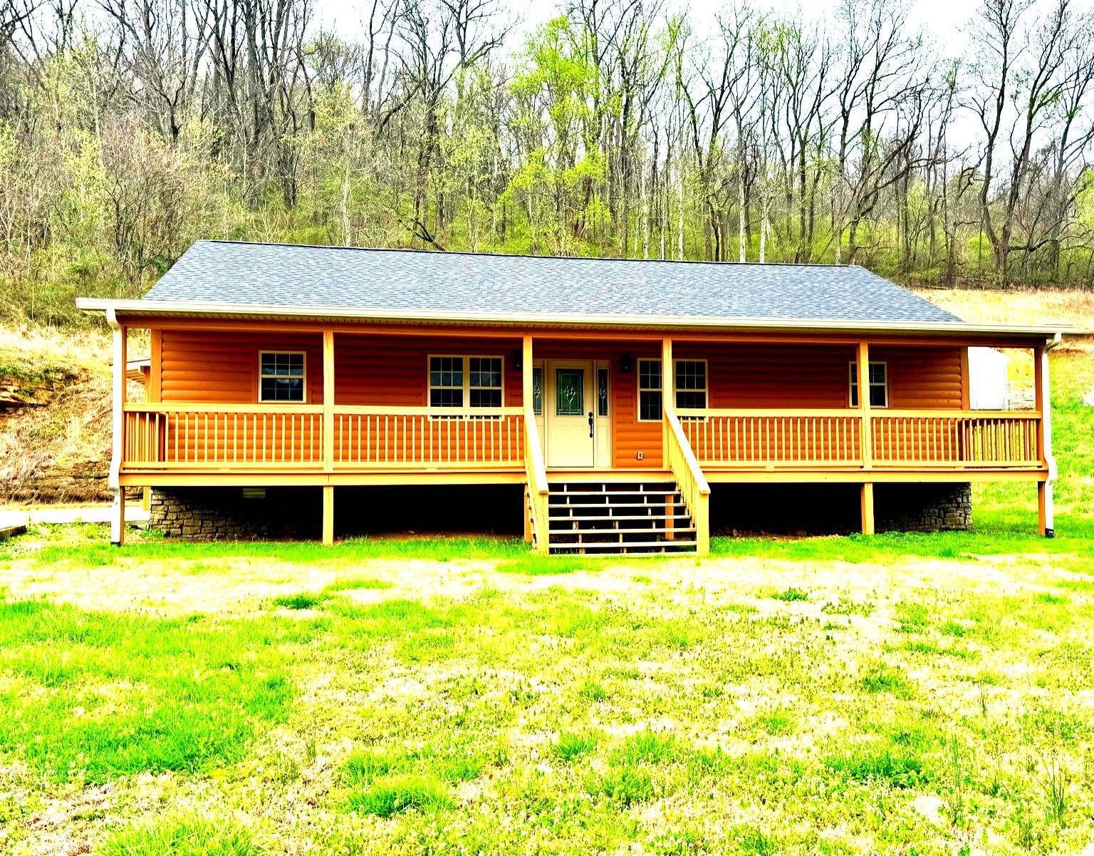 92 Defeated Creek Hwy