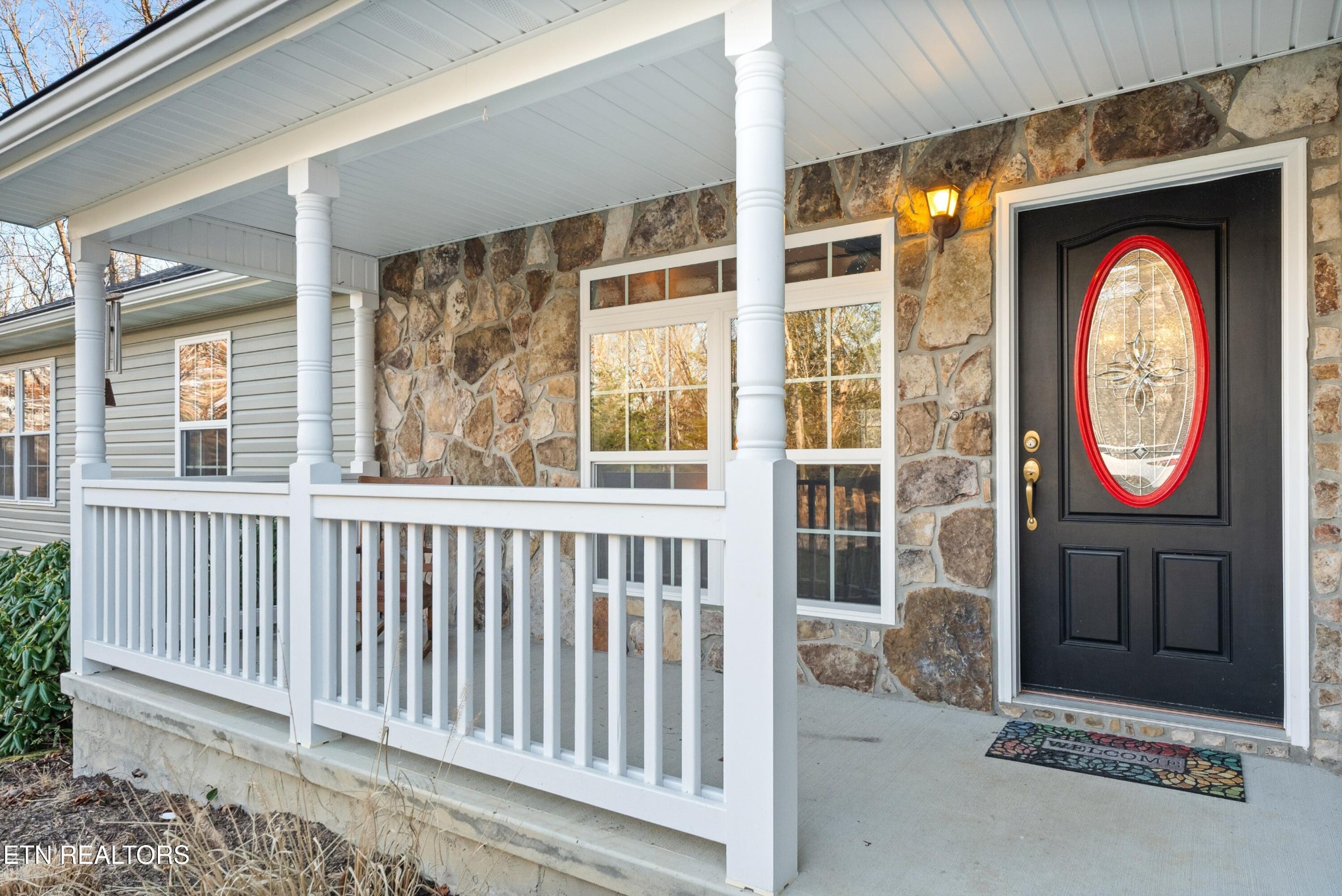 102 Torrey Pines Lane