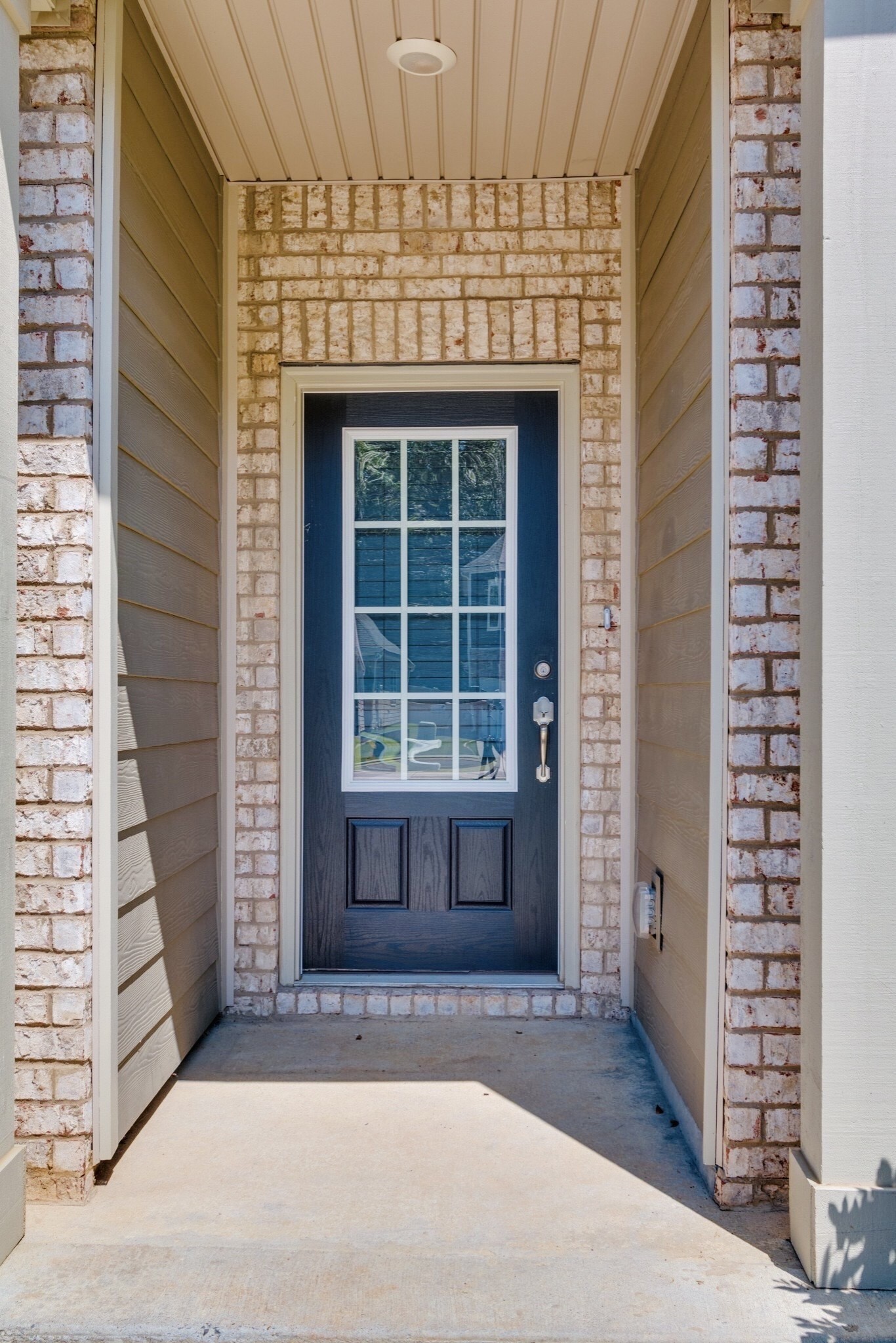 1126 Black Oak Dr
