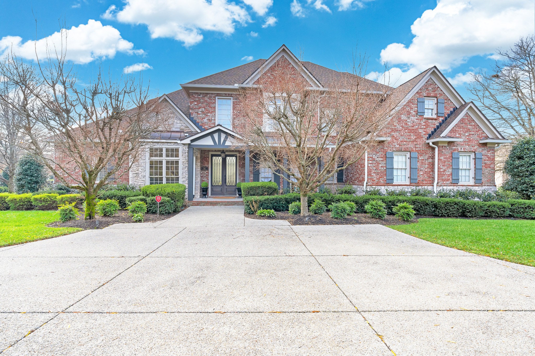 401 Tramore Ct