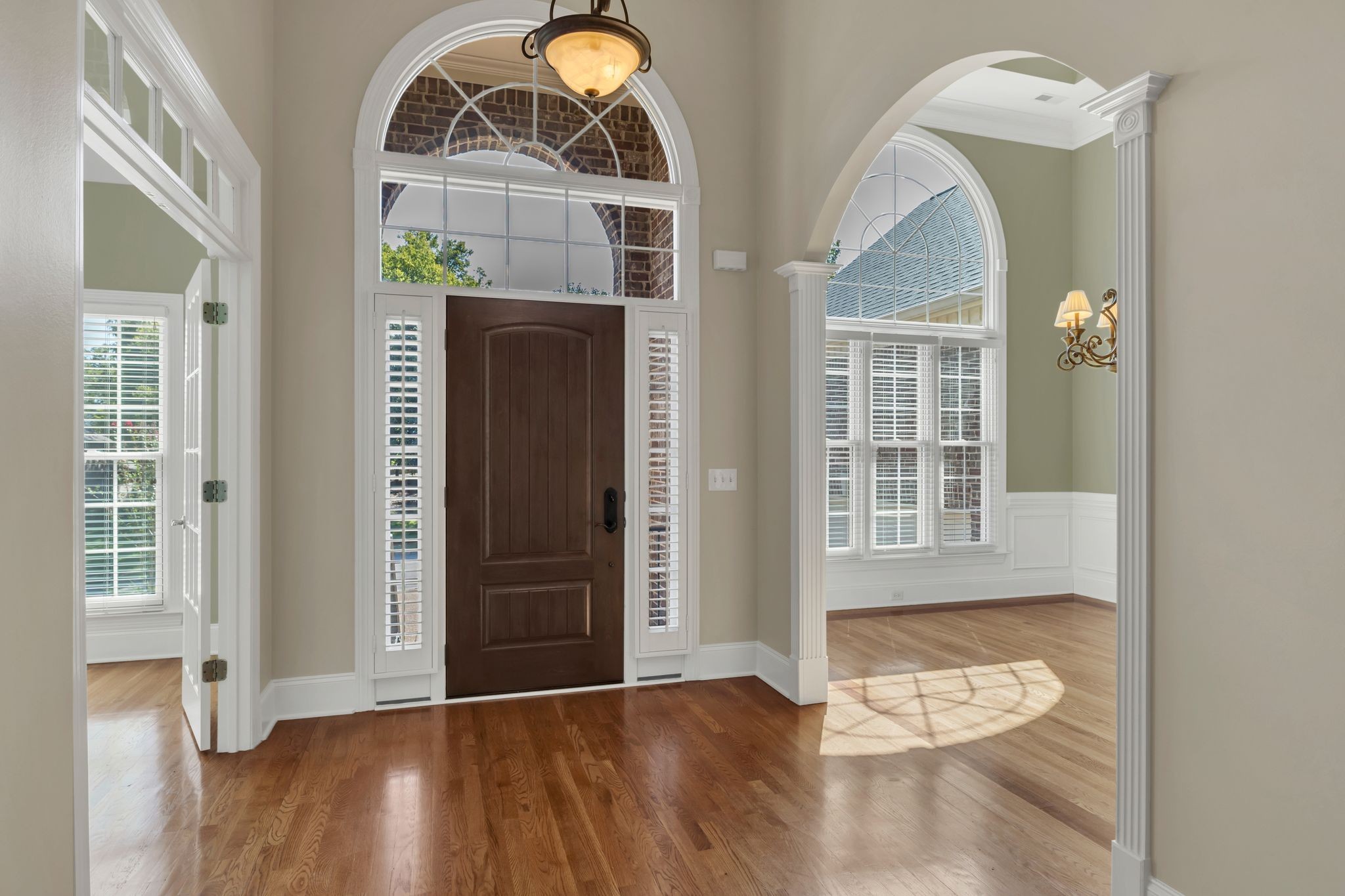 6068 Brentwood Chase Dr