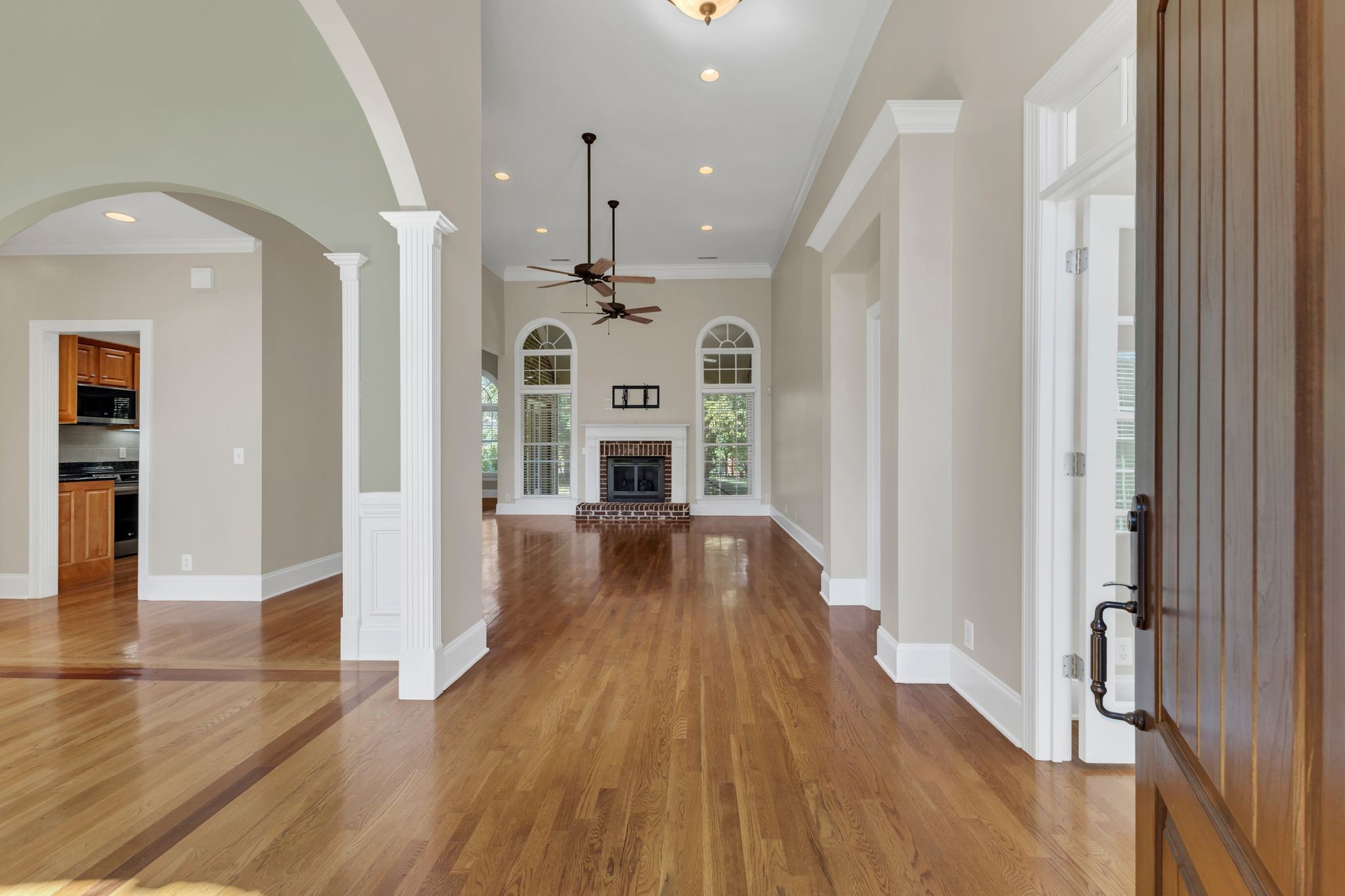 6068 Brentwood Chase Dr