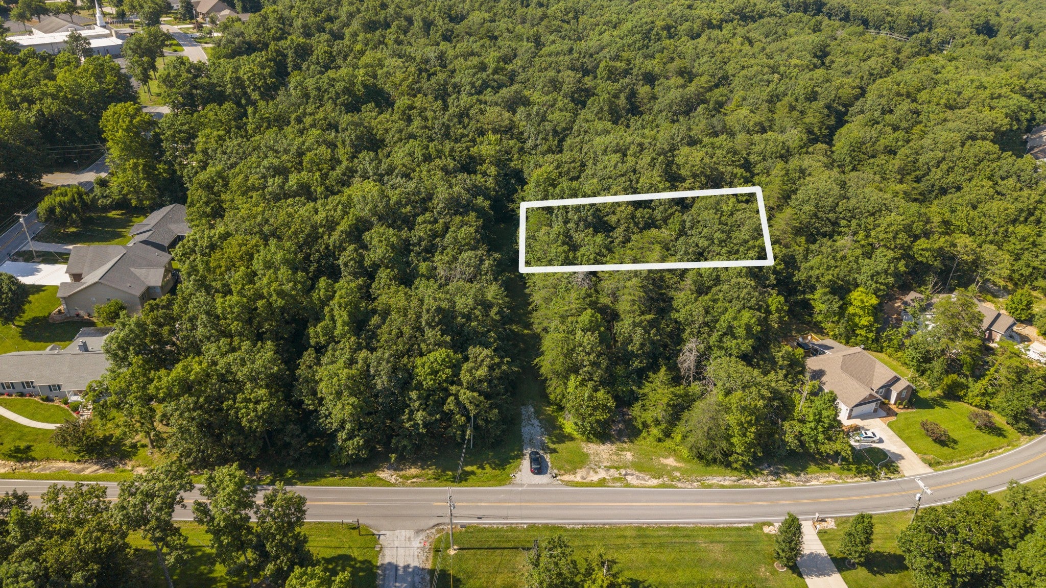 16 Newbury Ct