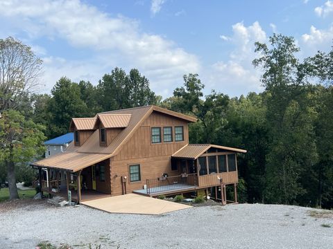225 Bill Hunter Rd Celina TN 38551