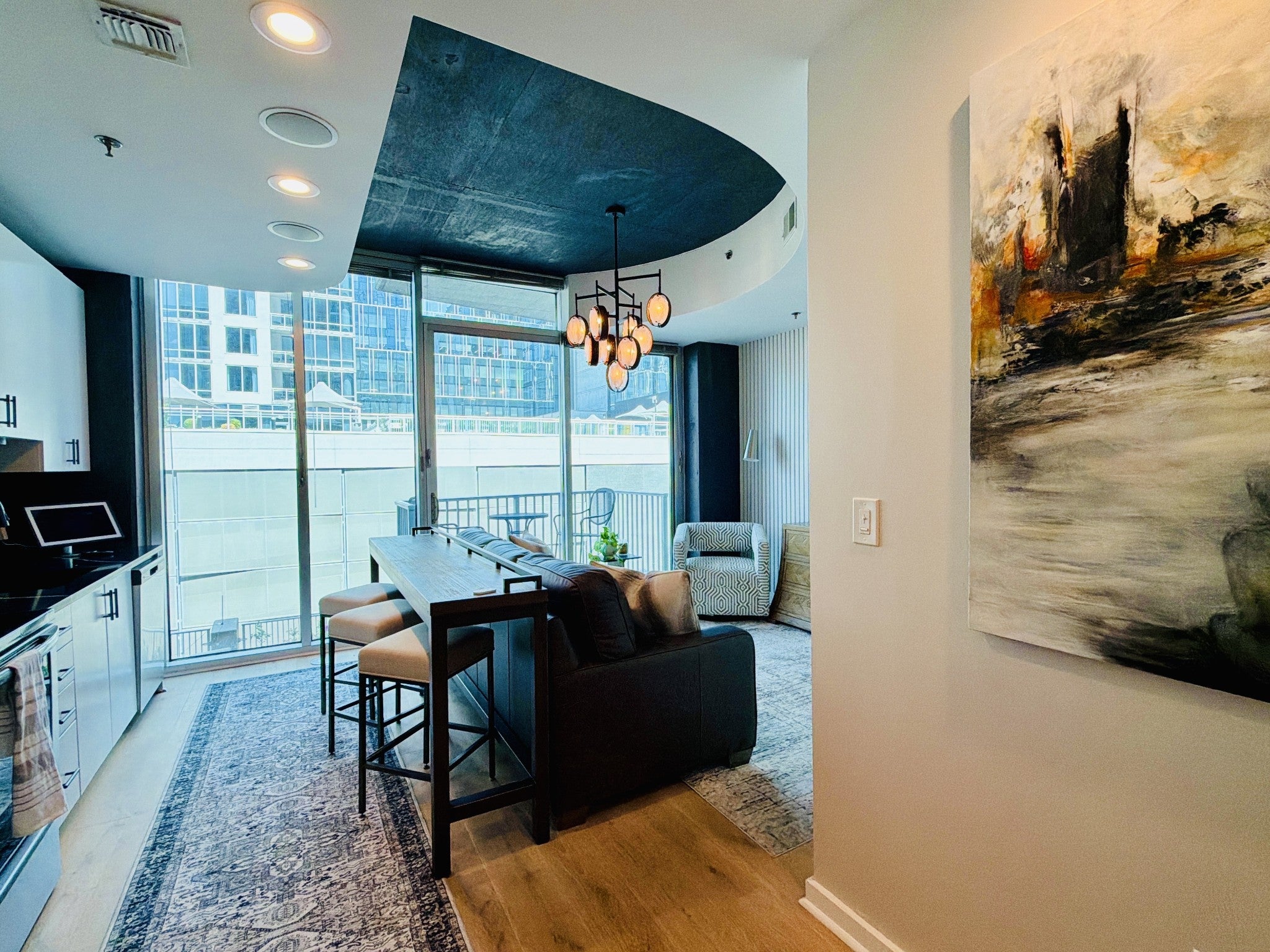 301 Demonbreun St 808