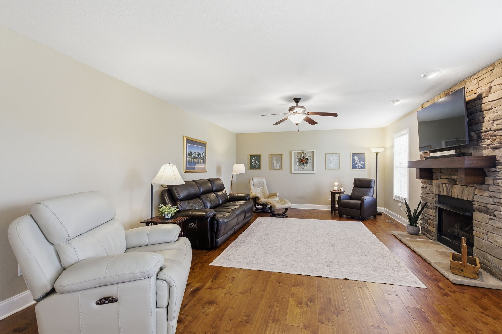 2243 Ellington Gait Dr