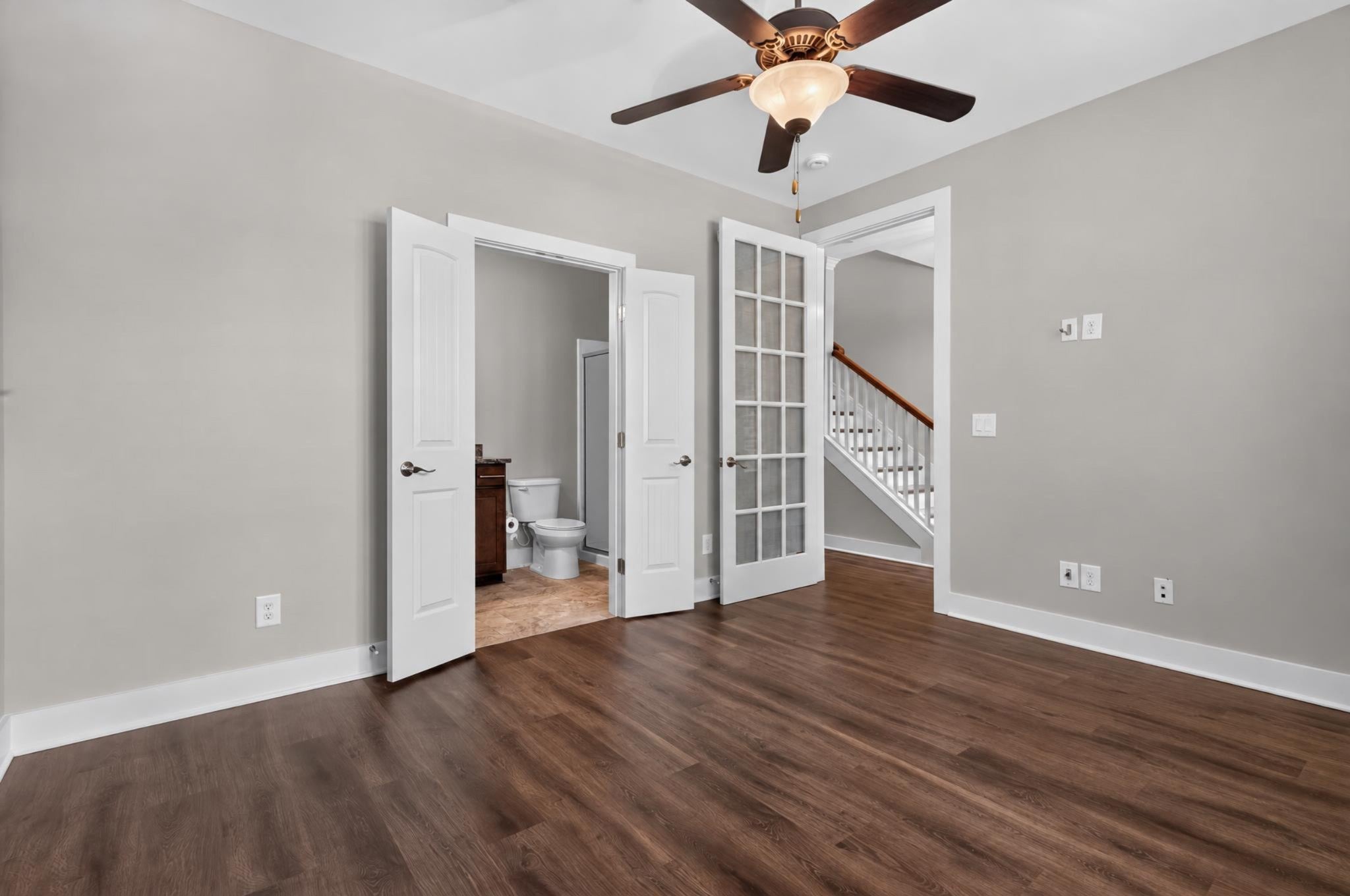512 Cobert Ln
