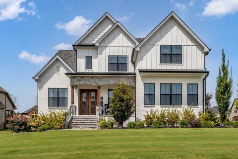 1322 Rothmon Blvd Mount Juliet TN 37122