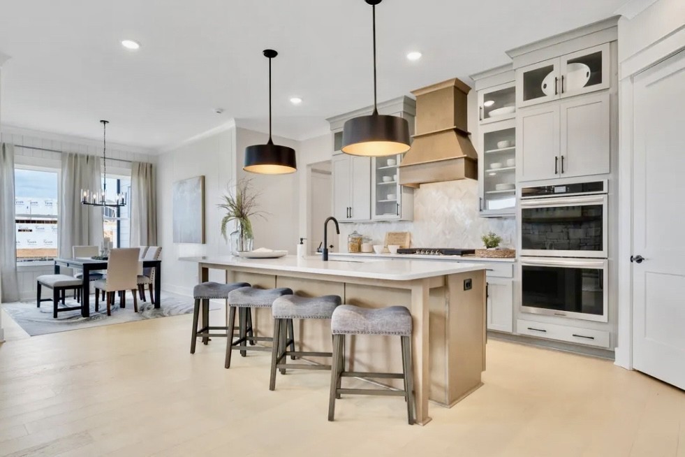 7403 Twill Heights Loop