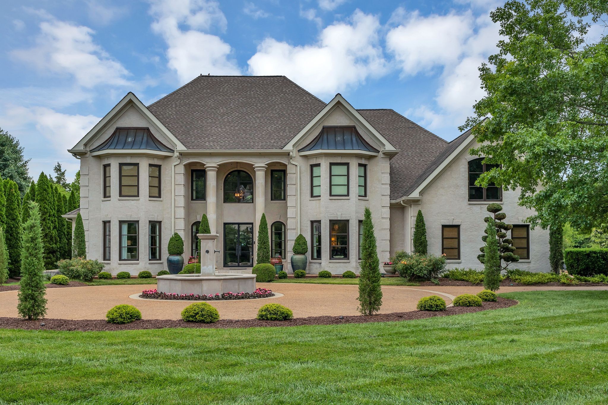 238 Pelham Dr