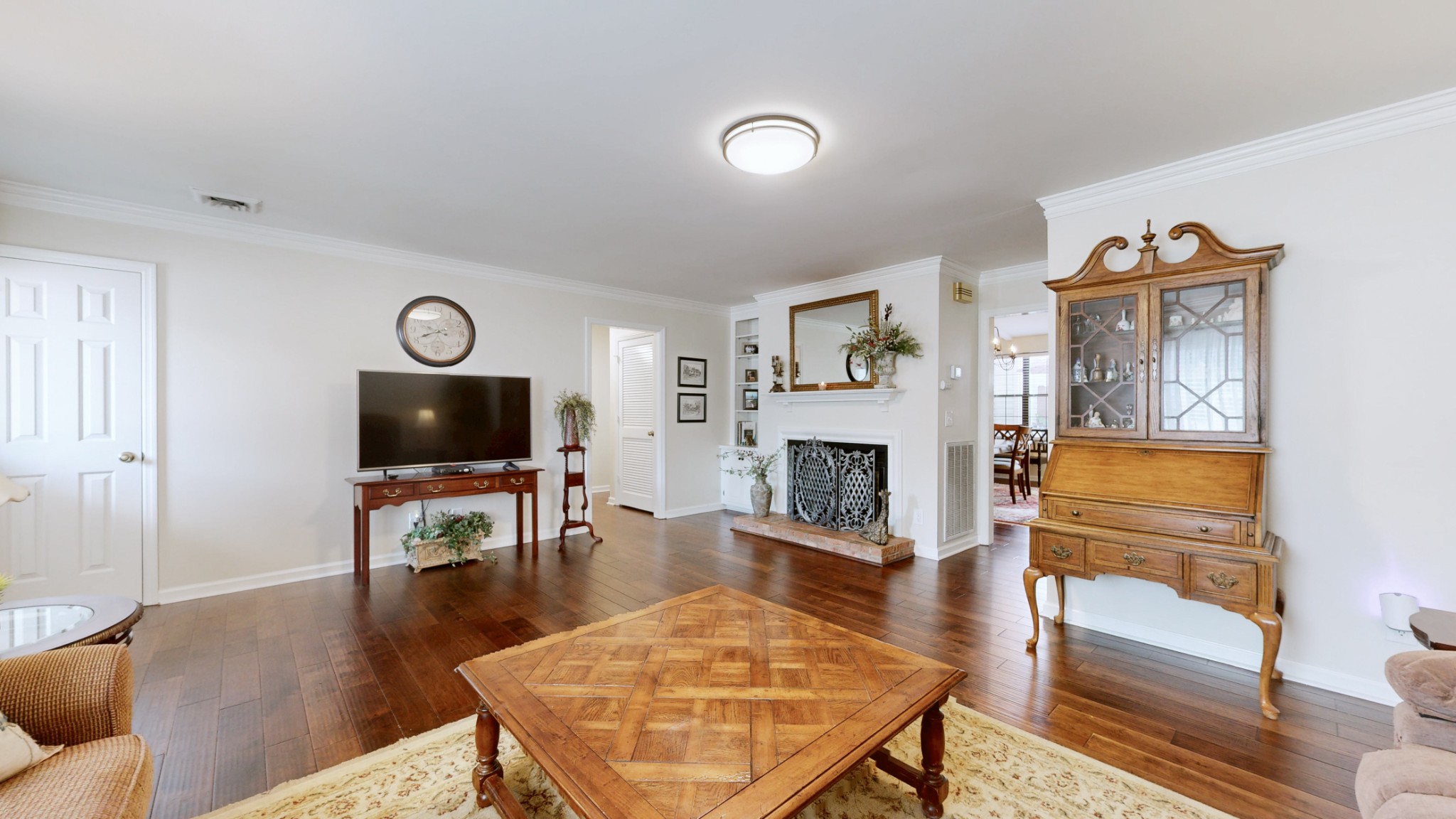 921 Brentwood Pt