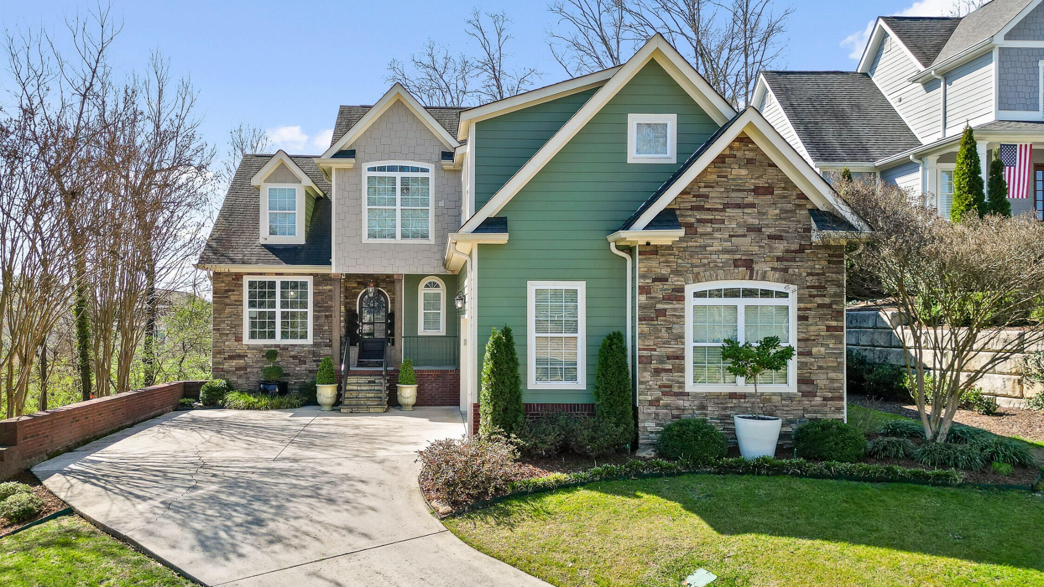 1024 E Dallas Road