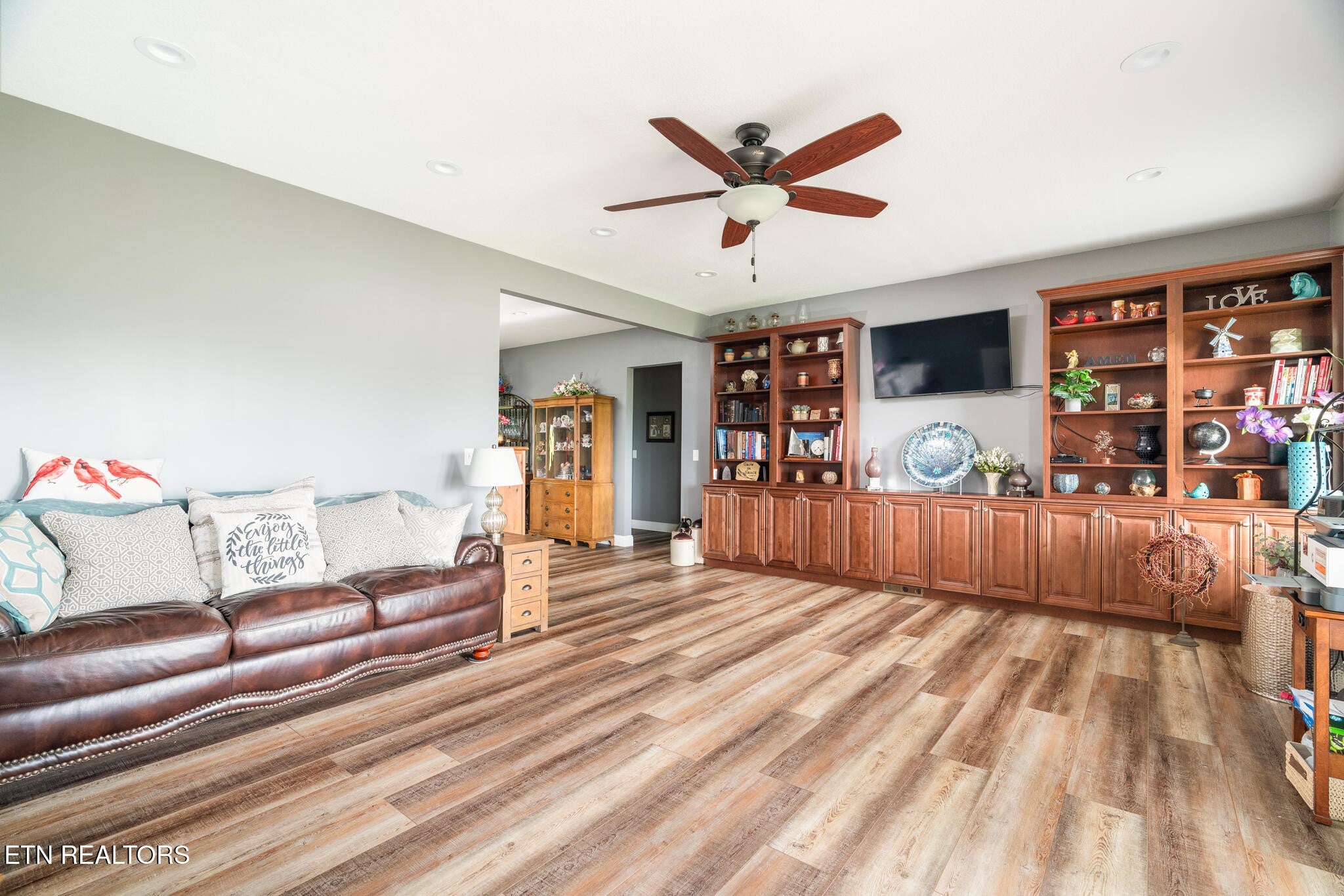1330 Jim Fain Rd