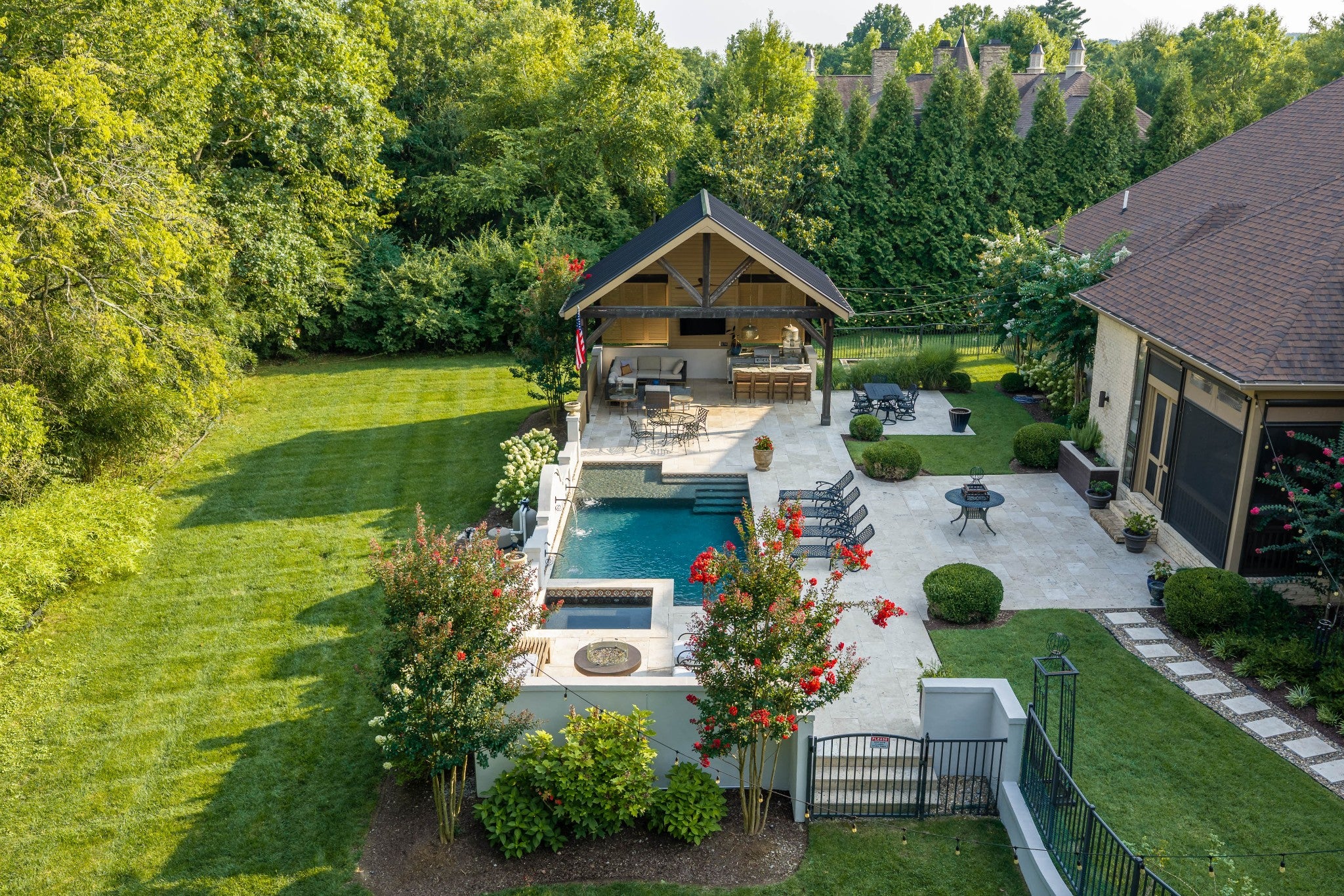 304 Seward Rd