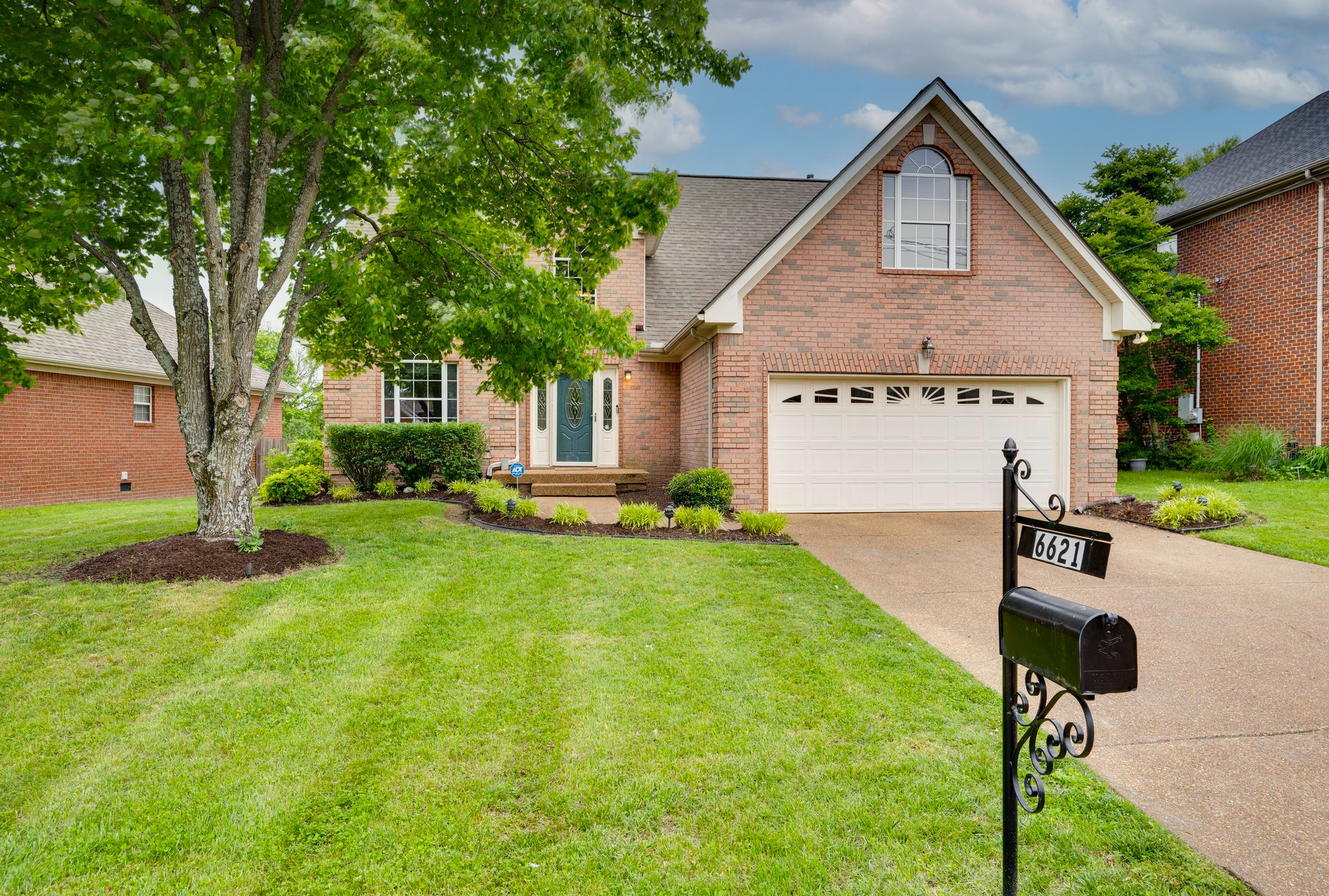 6621 Broken Bow Dr