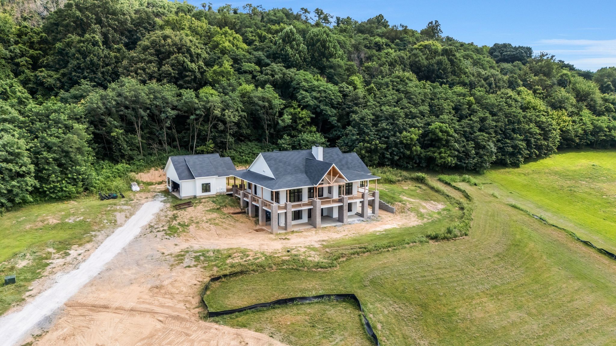1907 Sedberry Rd