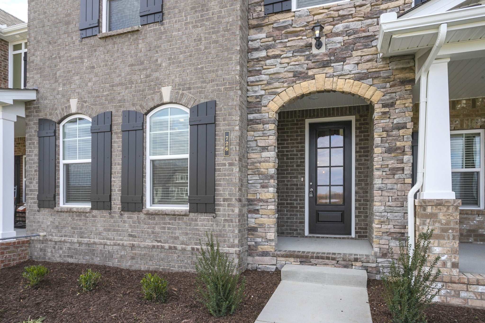 726 Hahn Ct