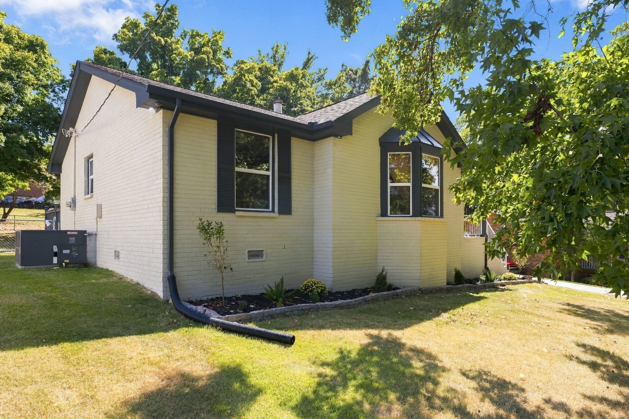 3021 Blackwood Dr