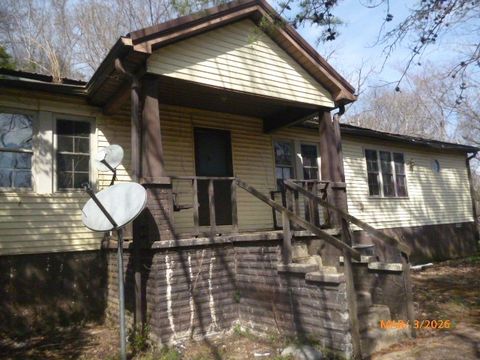 110 N Church St Erin TN 37061