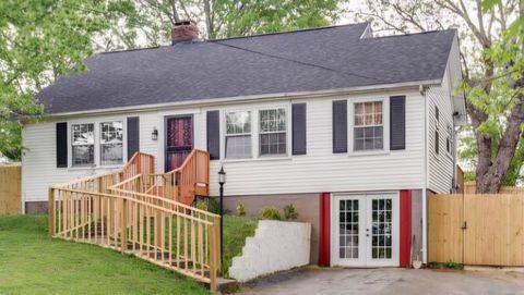 2106 Thomas Ave Columbia TN 38401