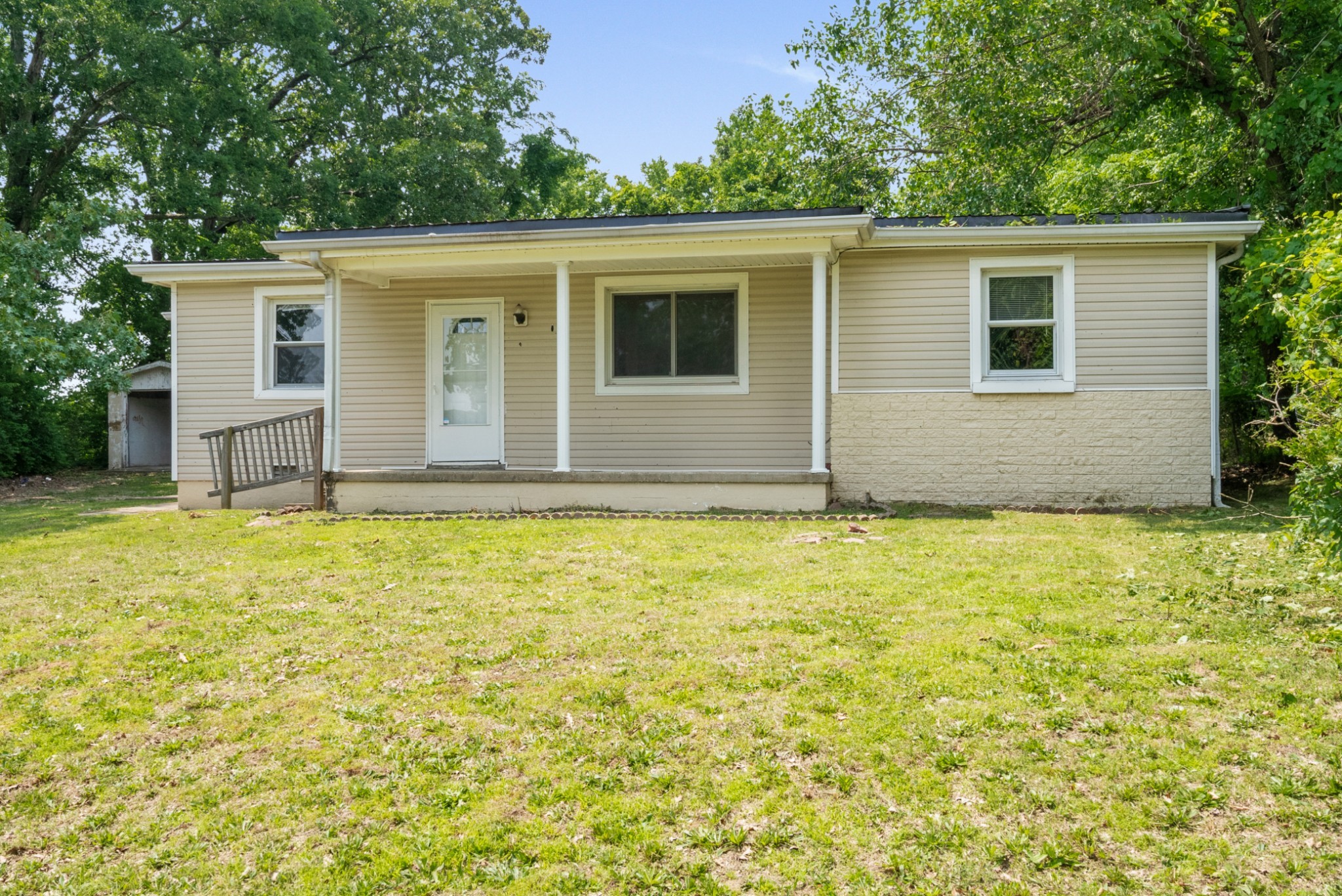 525 Highpoint Dr