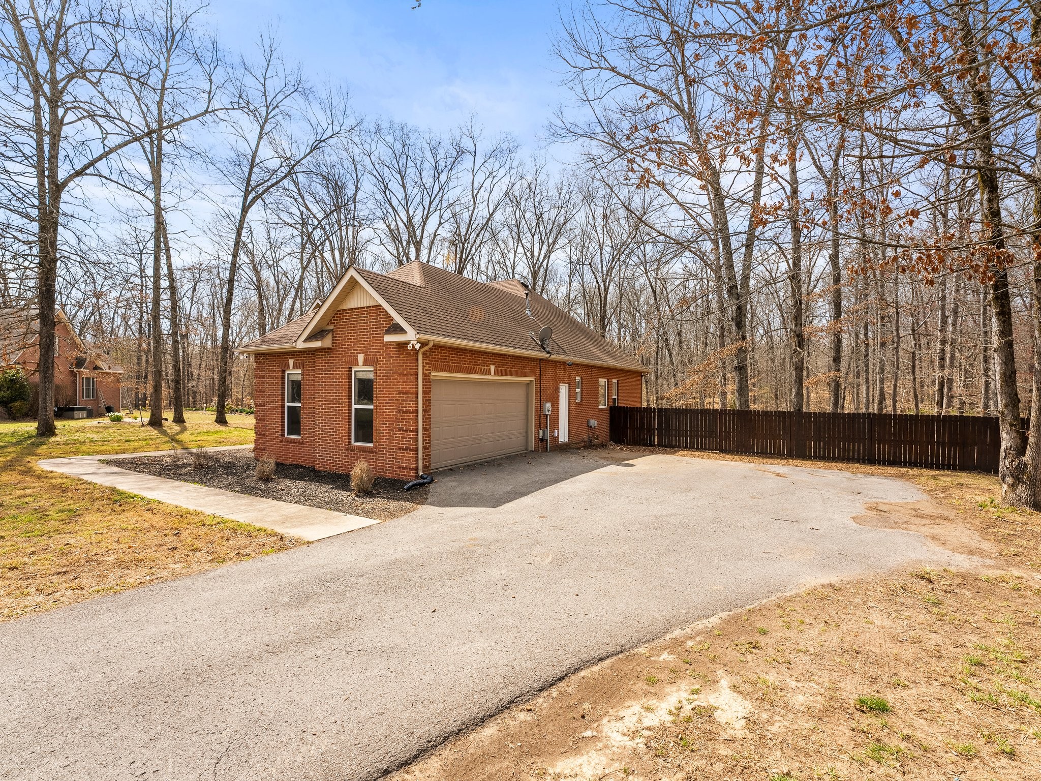 204 Blue Creek Ldg