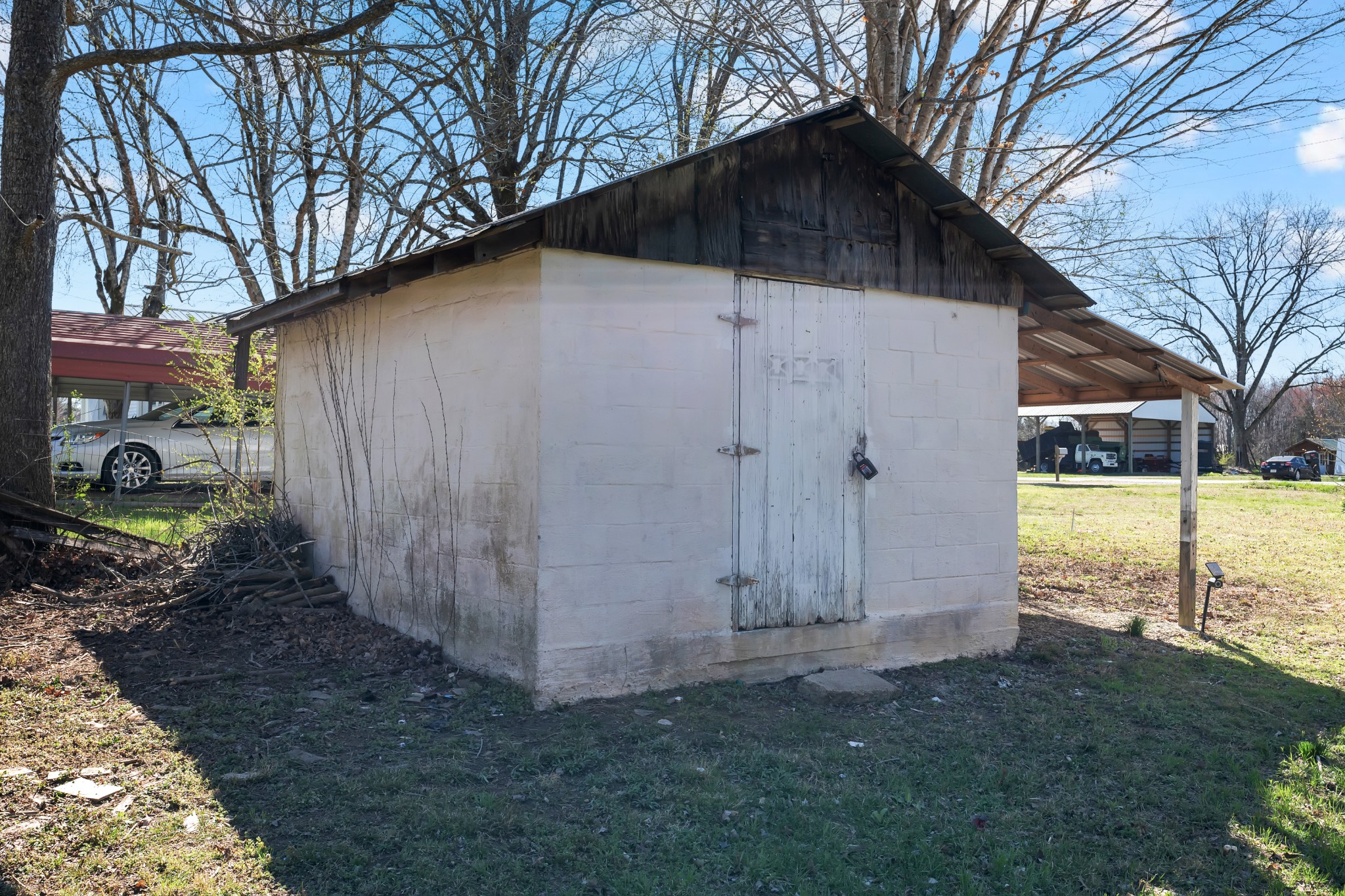 1341 Summertown Hwy