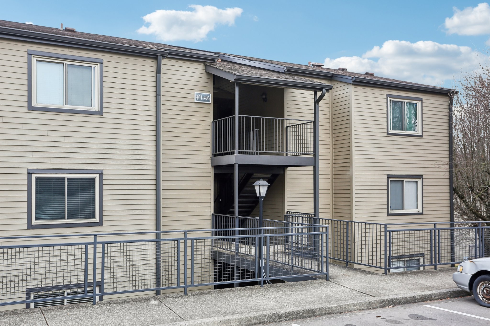 401 Summit Ridge Pl 401