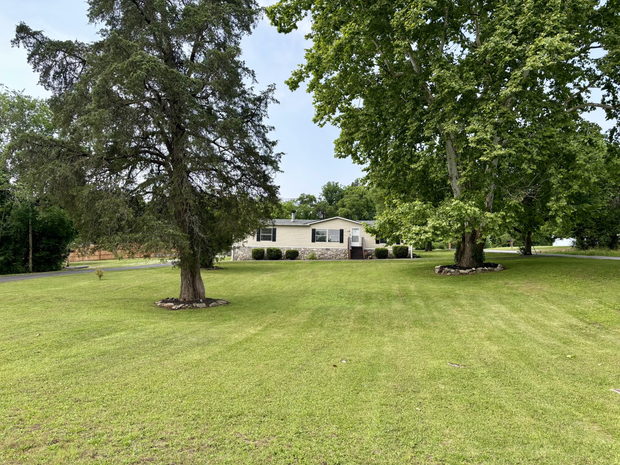 2854 Greens Mill Rd