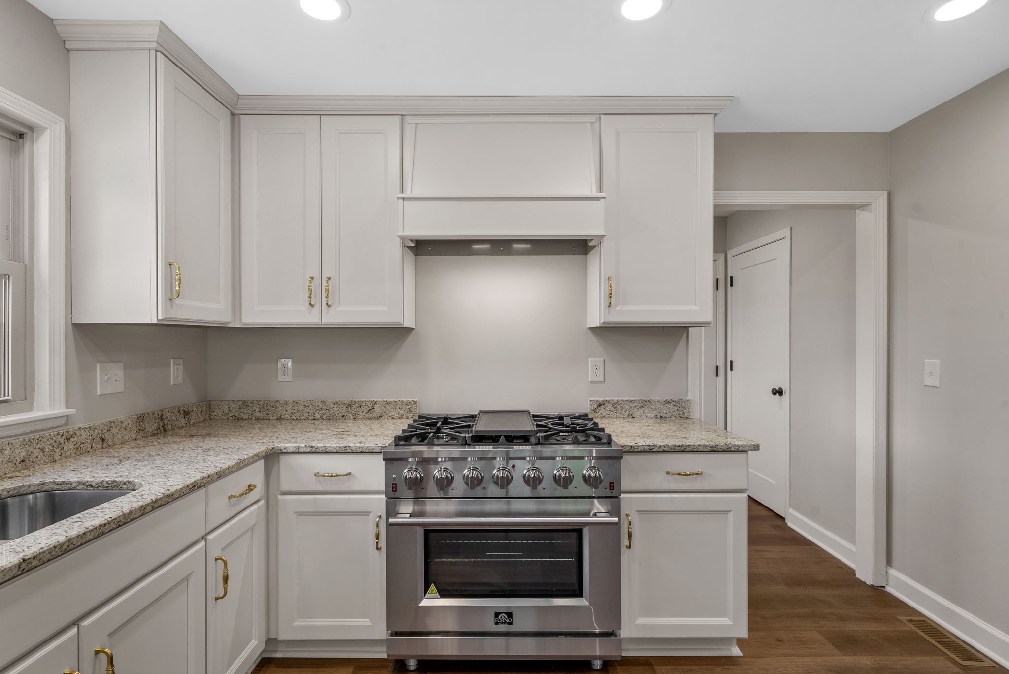 1345 Shallow Lake Cir