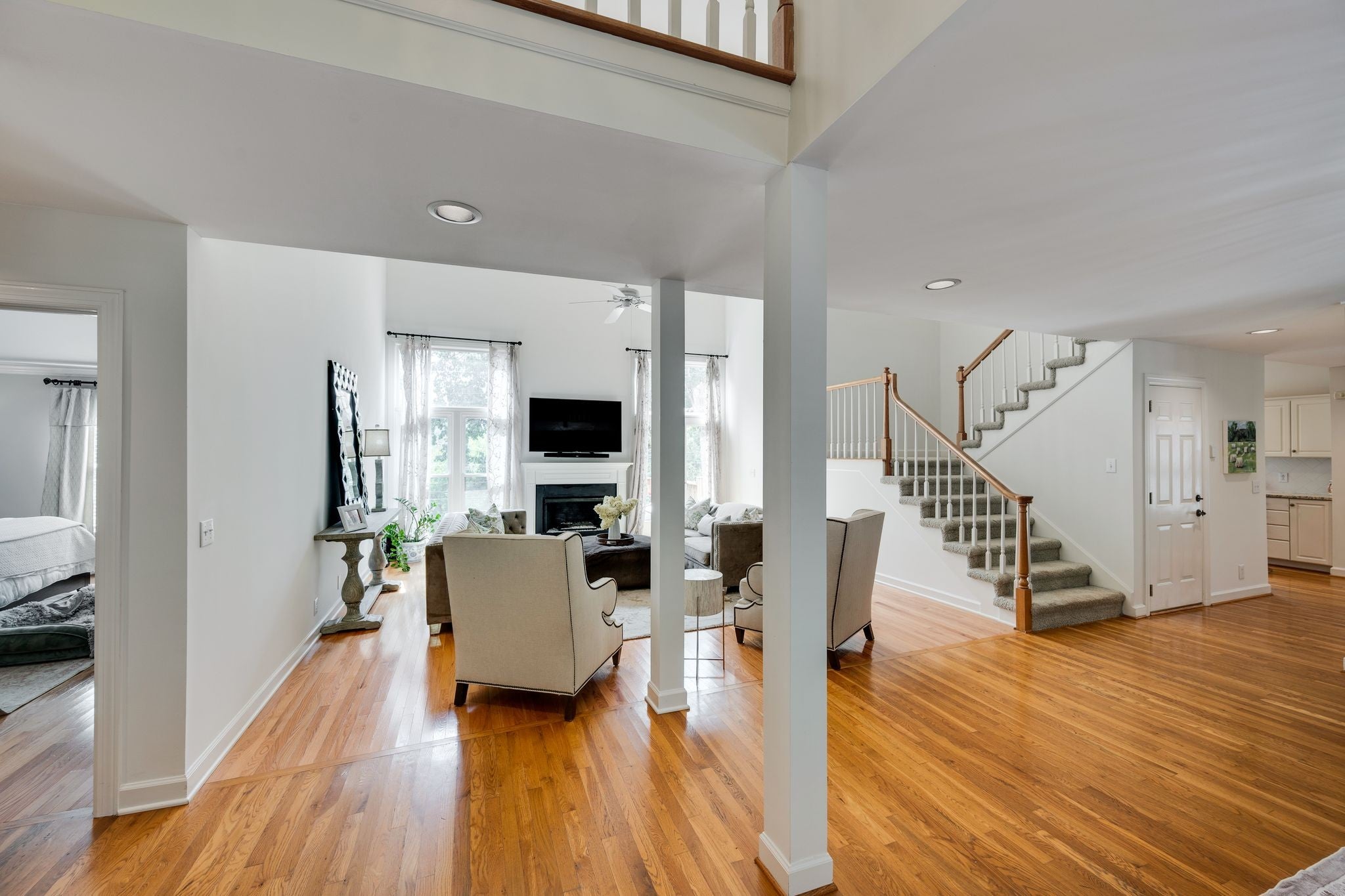 225 Andover Way