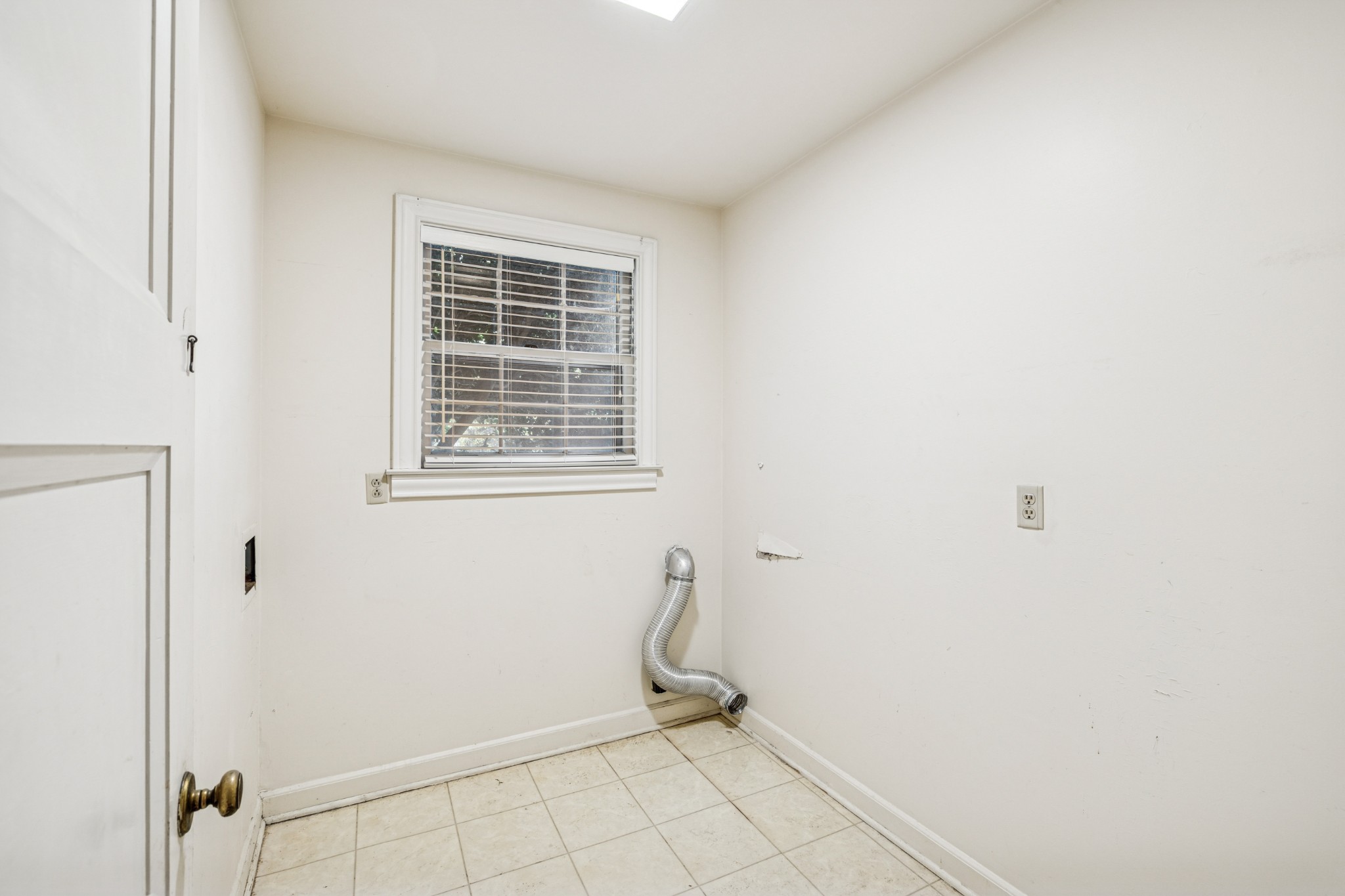 718 Murfreesboro Rd, Franklin TN 37064 5-bed home, photo 10 of 30