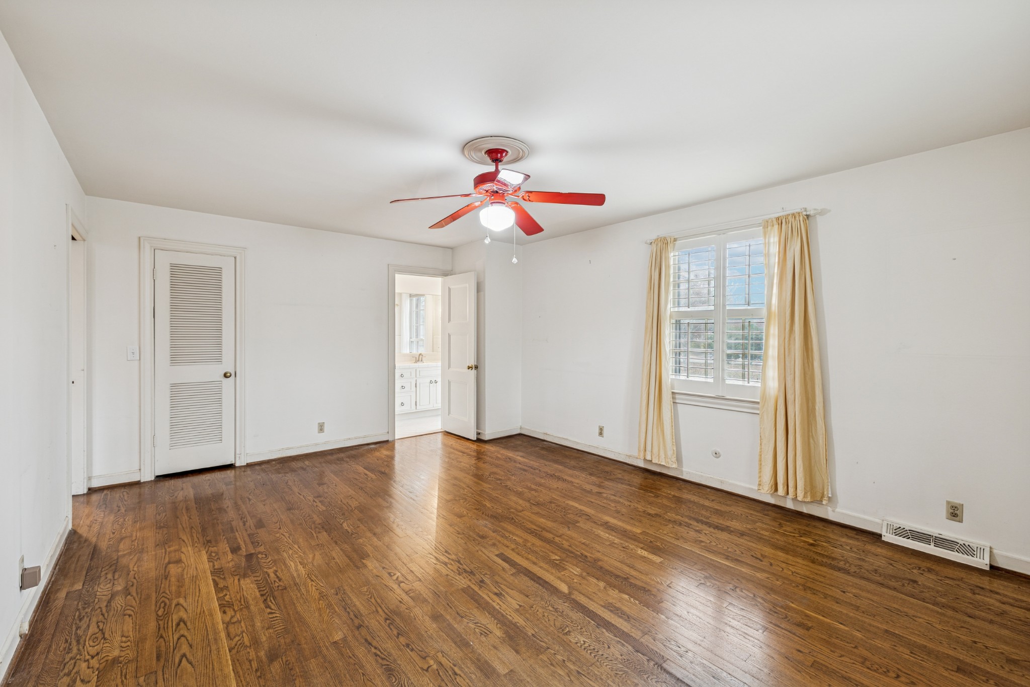 718 Murfreesboro Rd, Franklin TN 37064 5-bed home, photo 18 of 30