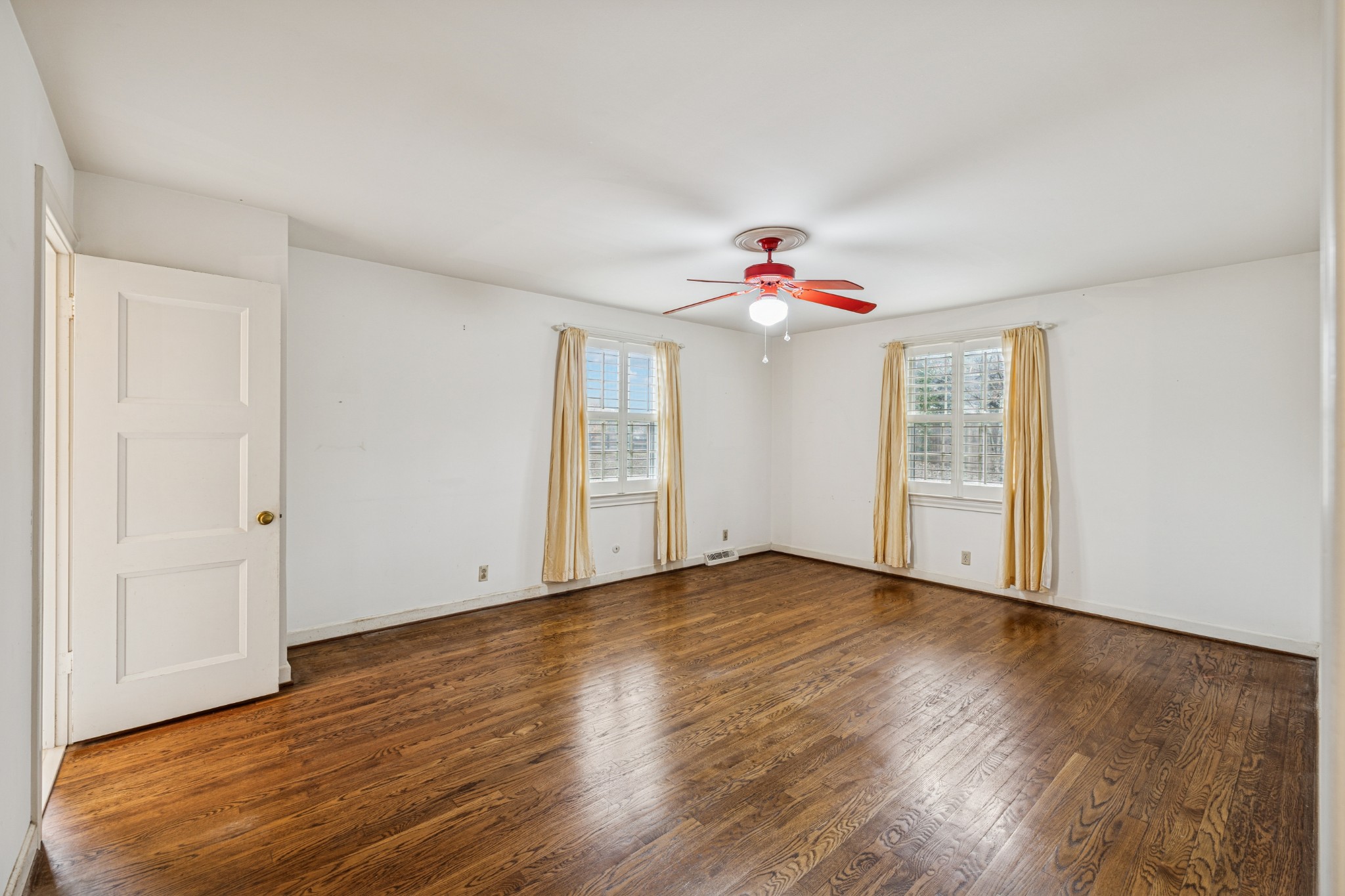 718 Murfreesboro Rd, Franklin TN 37064 5-bed home, photo 17 of 30