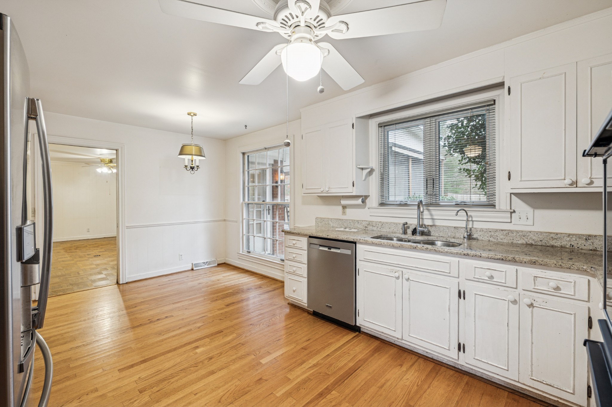 718 Murfreesboro Rd, Franklin TN 37064 5-bed home, photo 9 of 30