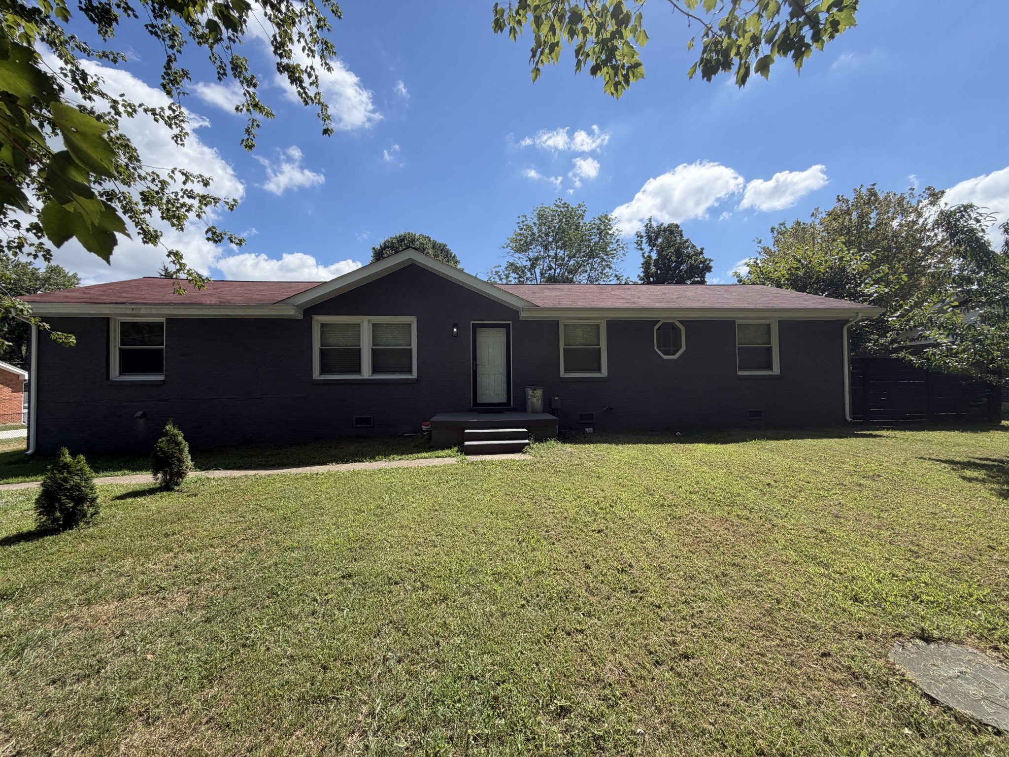 2057 Lake Rd