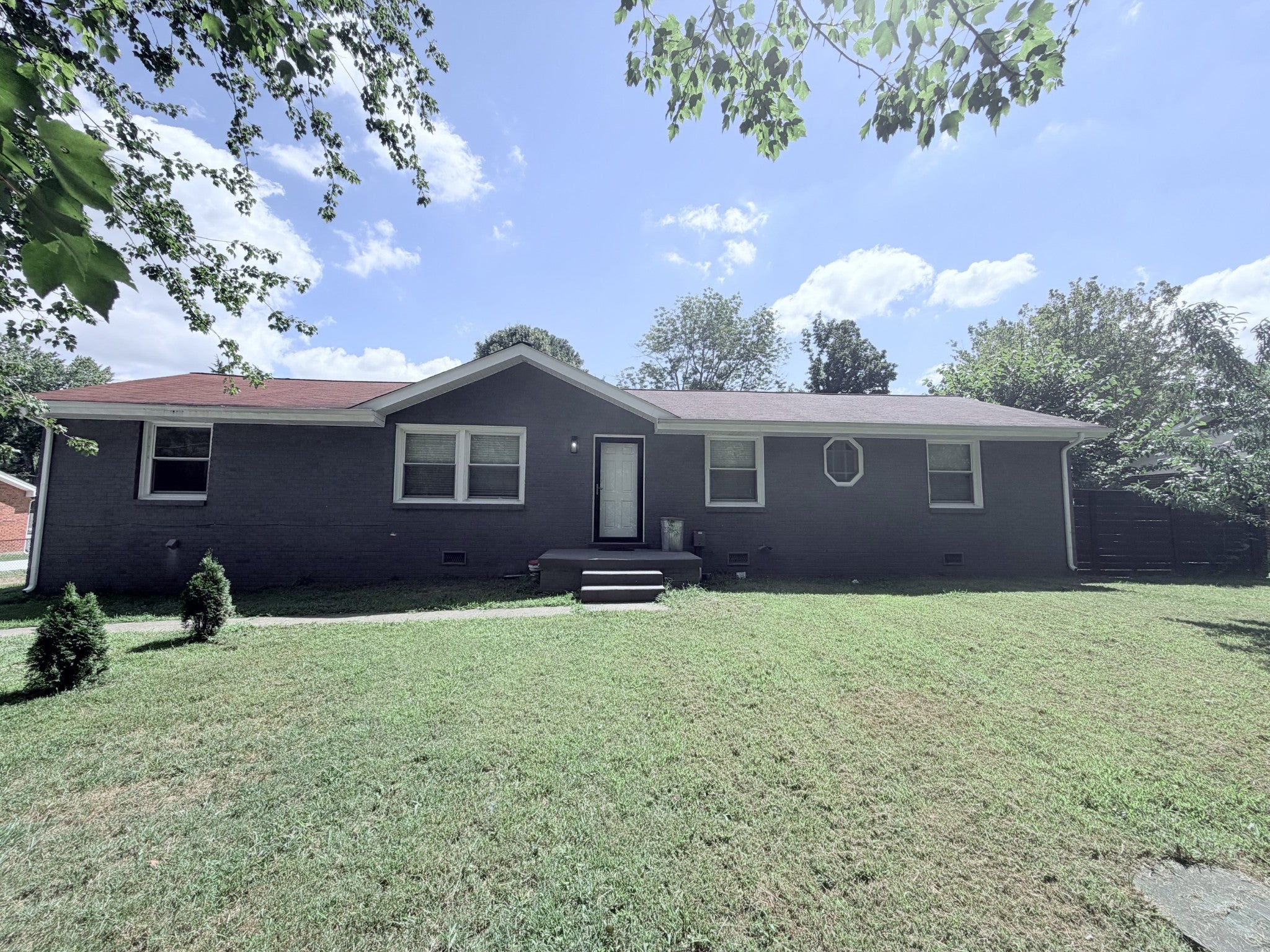 2057 Lake Rd