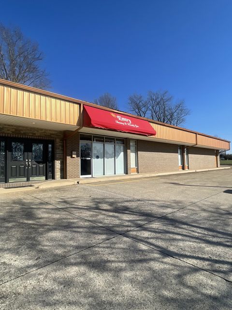 212 Springer Rd Lawrenceburg TN 38464