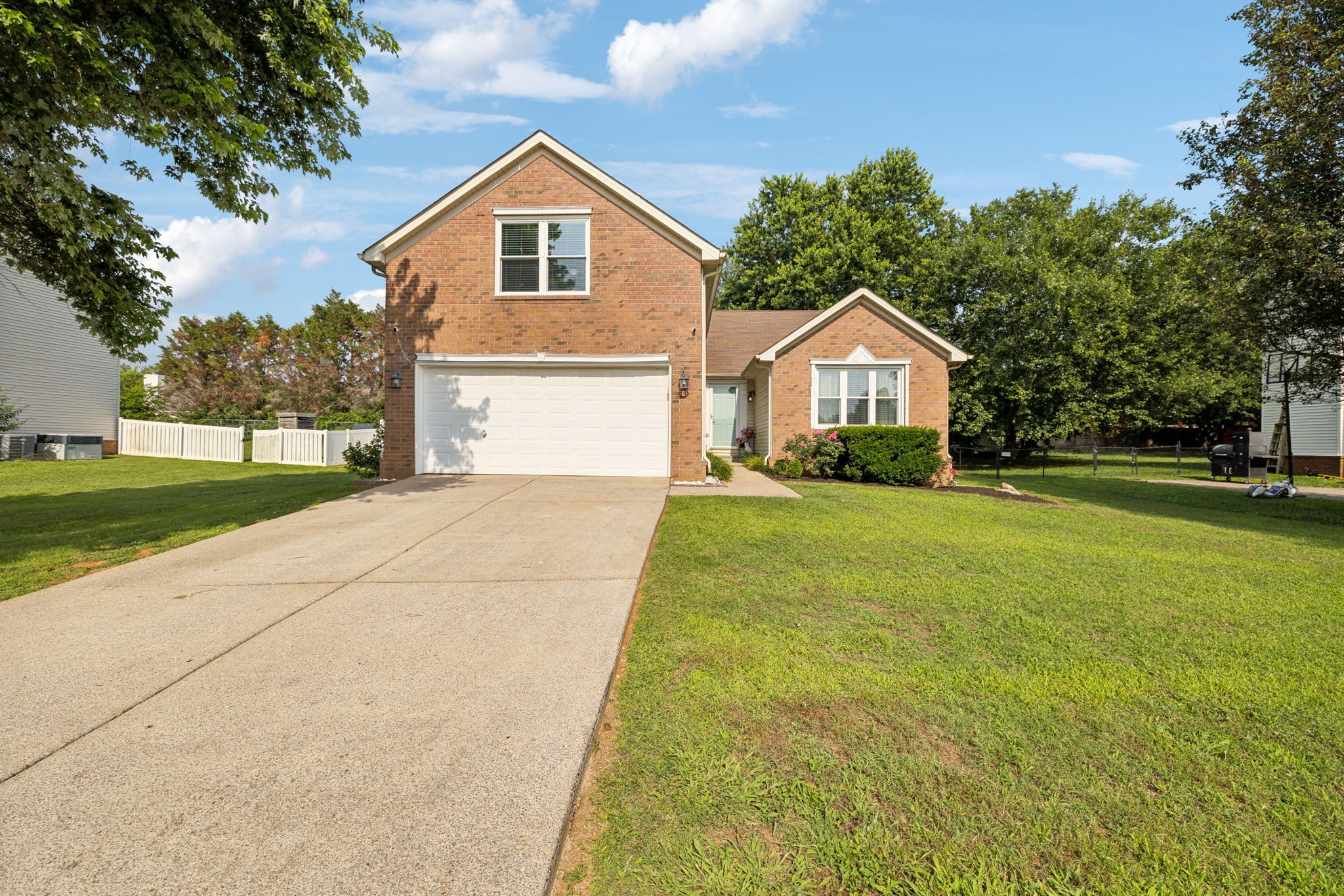 3428 Ravenel Ct