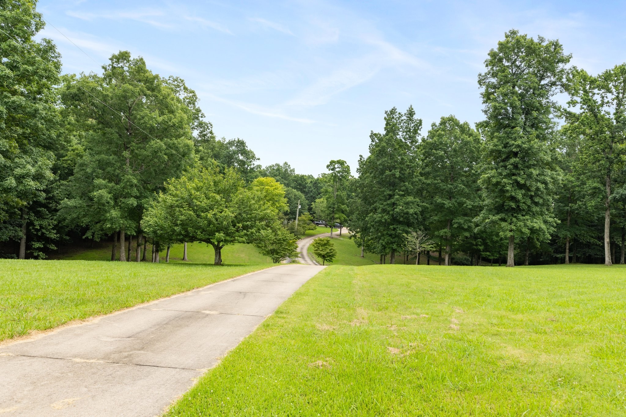 599 Countryside Dr