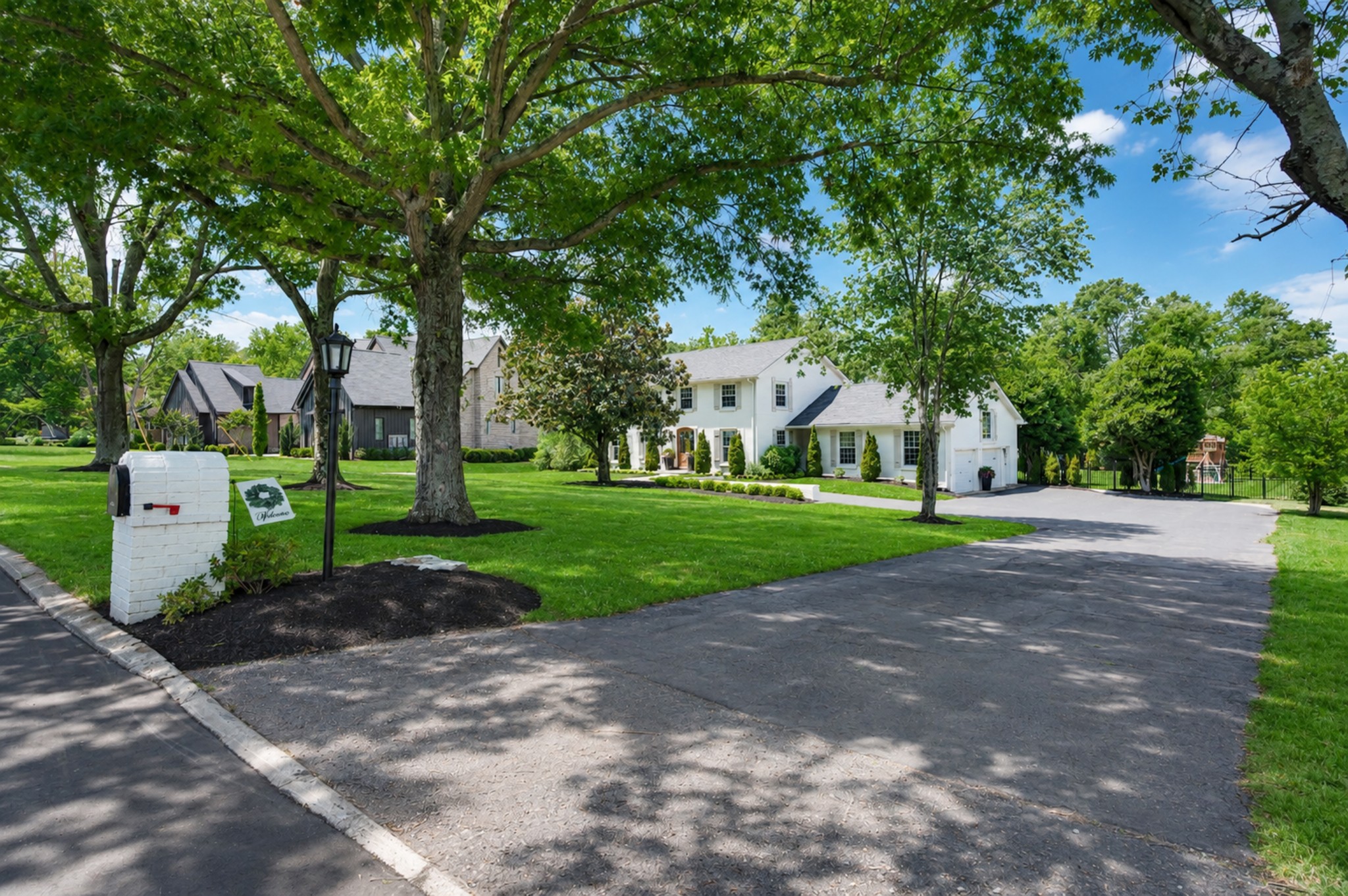1605 Gordon Petty Dr