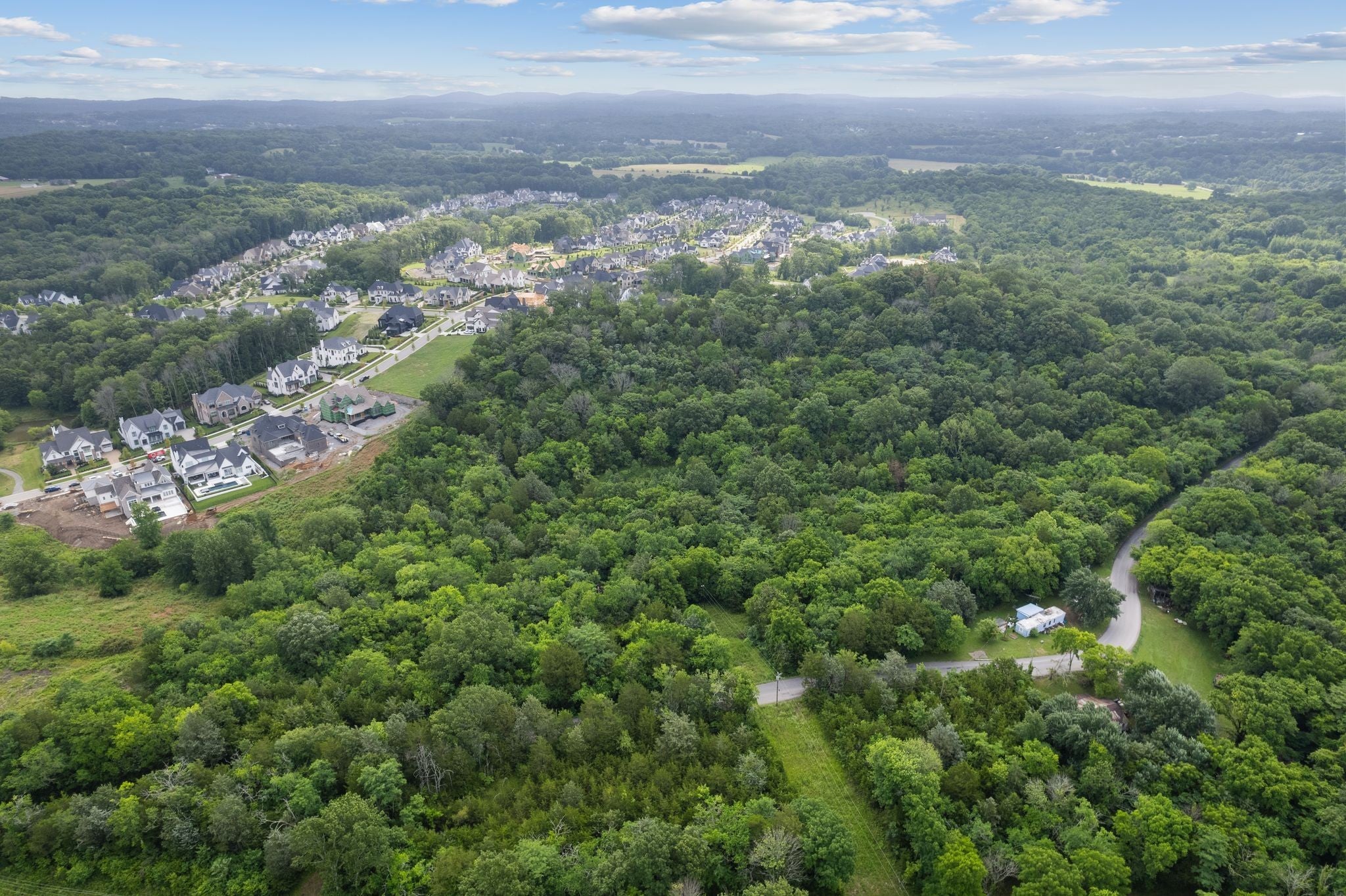 6417 Locust Ridge Rd