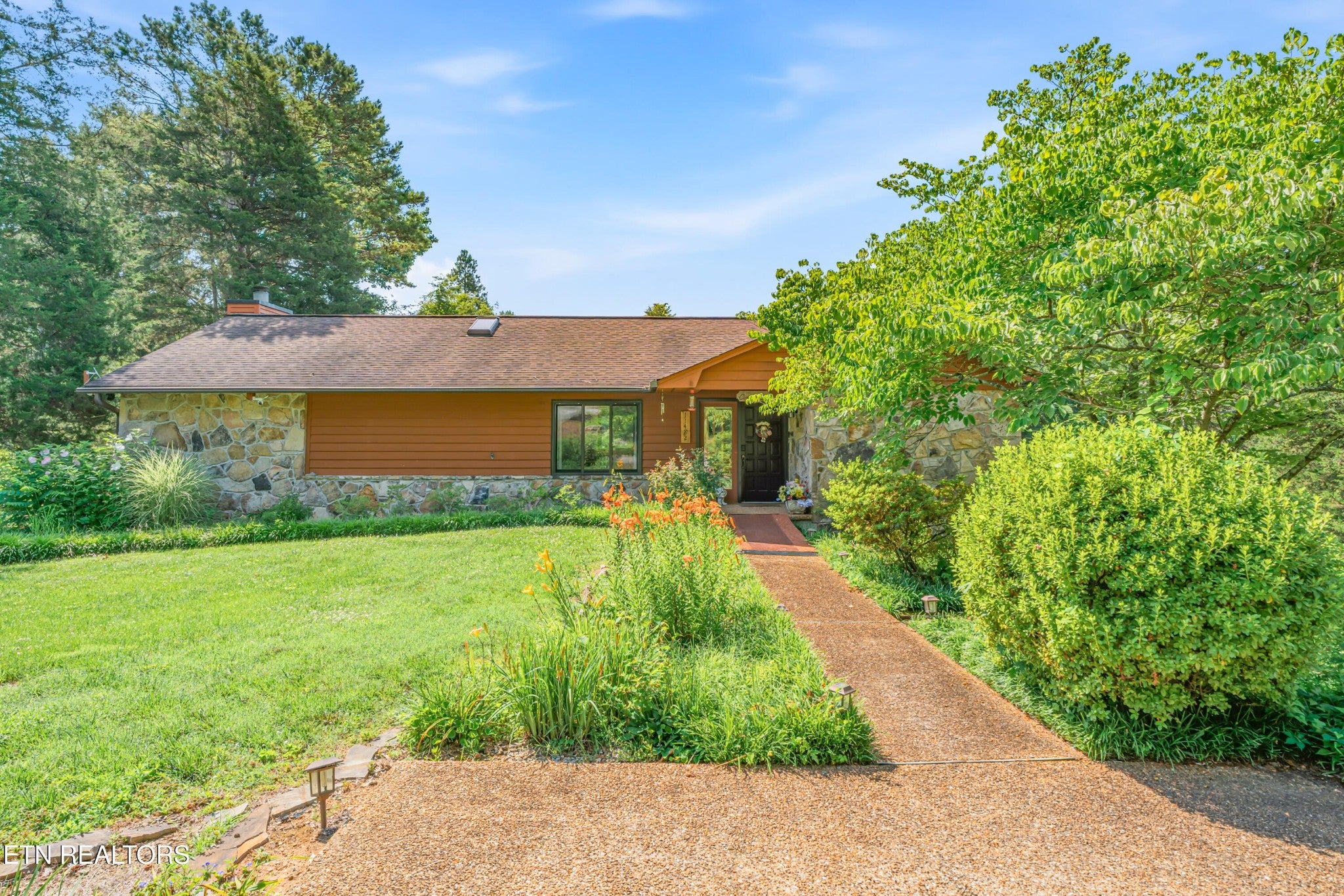 11482 Couch Mill Rd