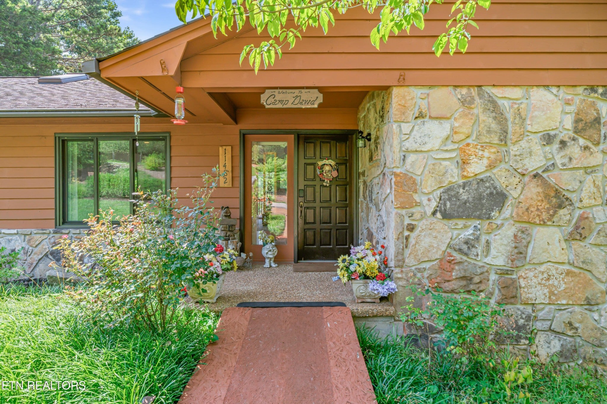 11482 Couch Mill Rd