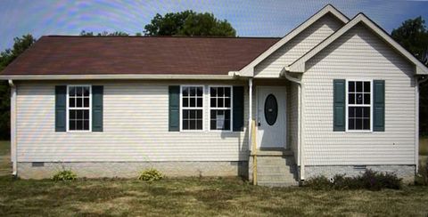 21 Winding Hills Ln Gordonsville TN 38563