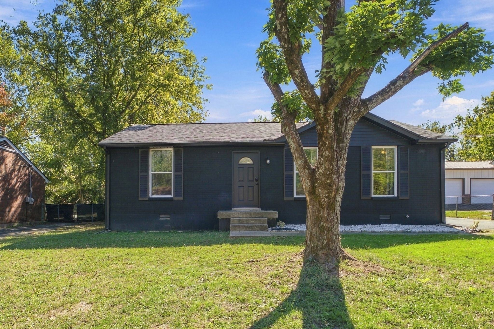 5113 Manorwood Ct
