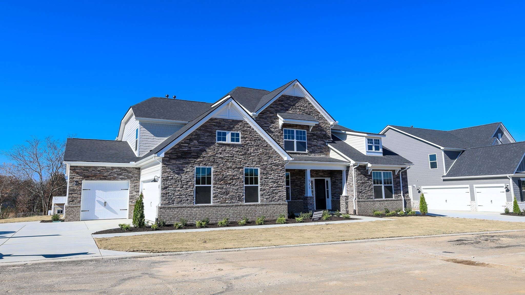 323 Harvest Point Blvd