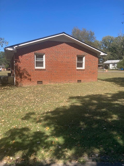 131 Meadowbrook Dr