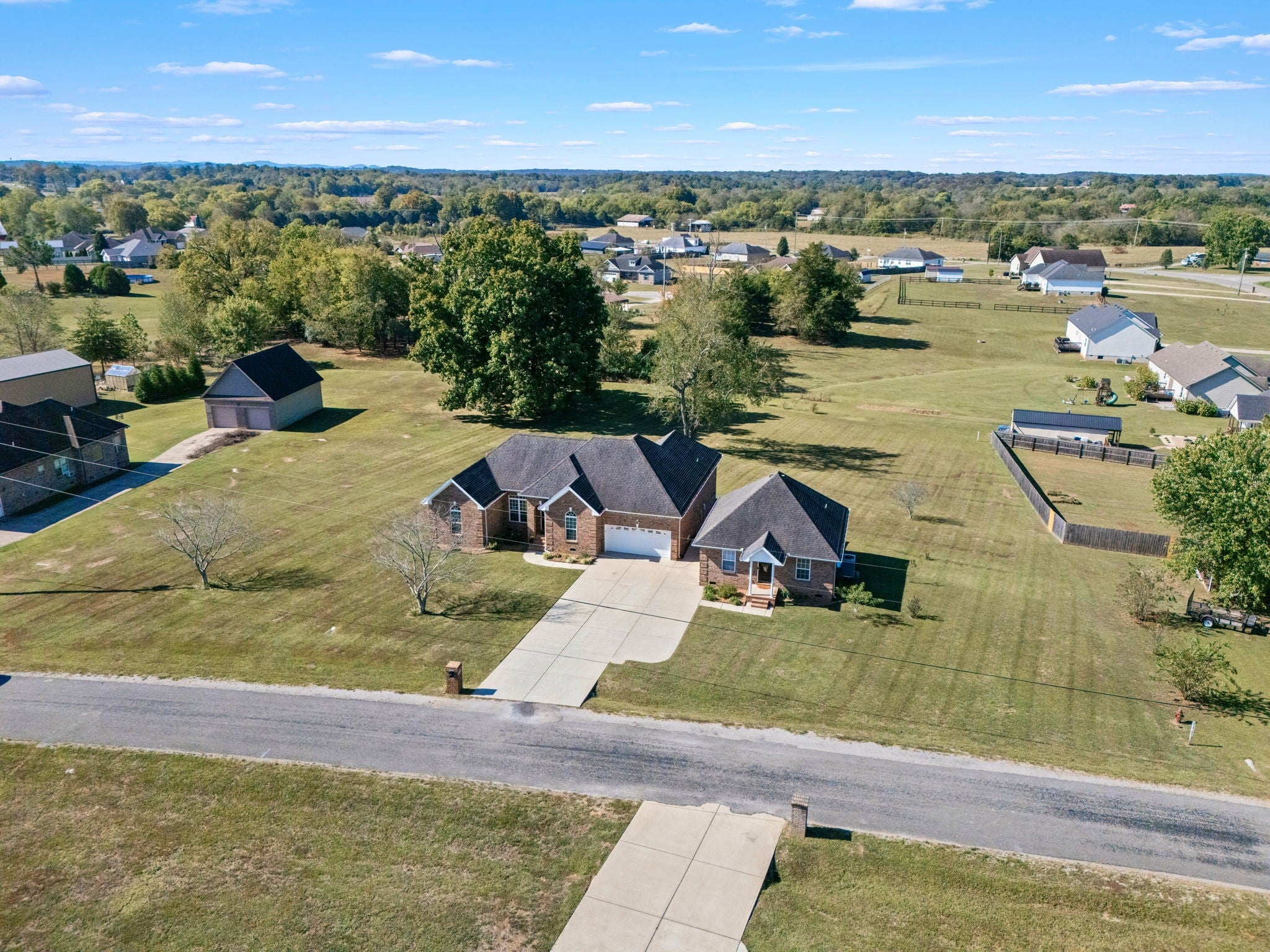 1507 Lindsey Ln
