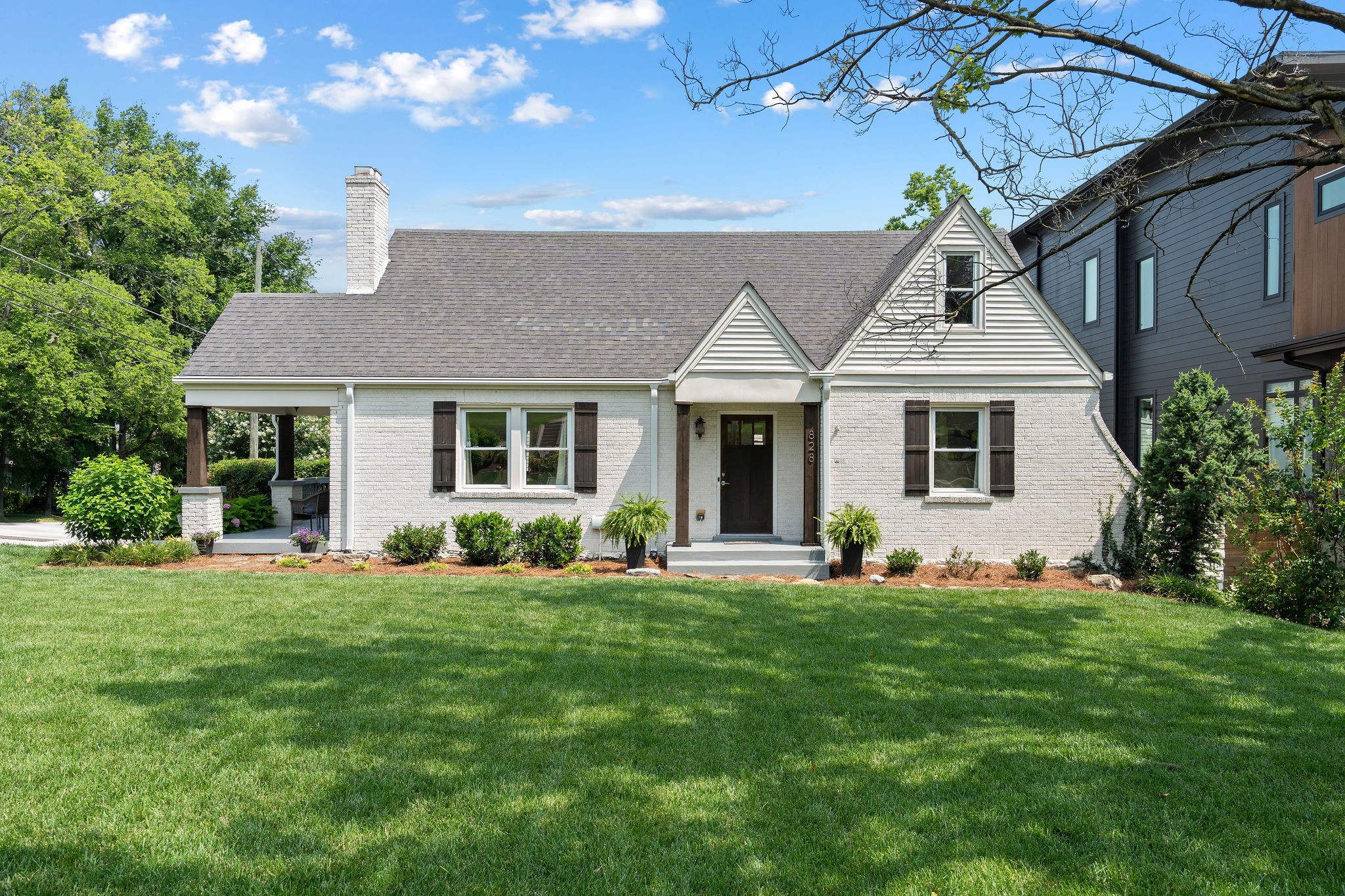 828 Kirkwood Ave